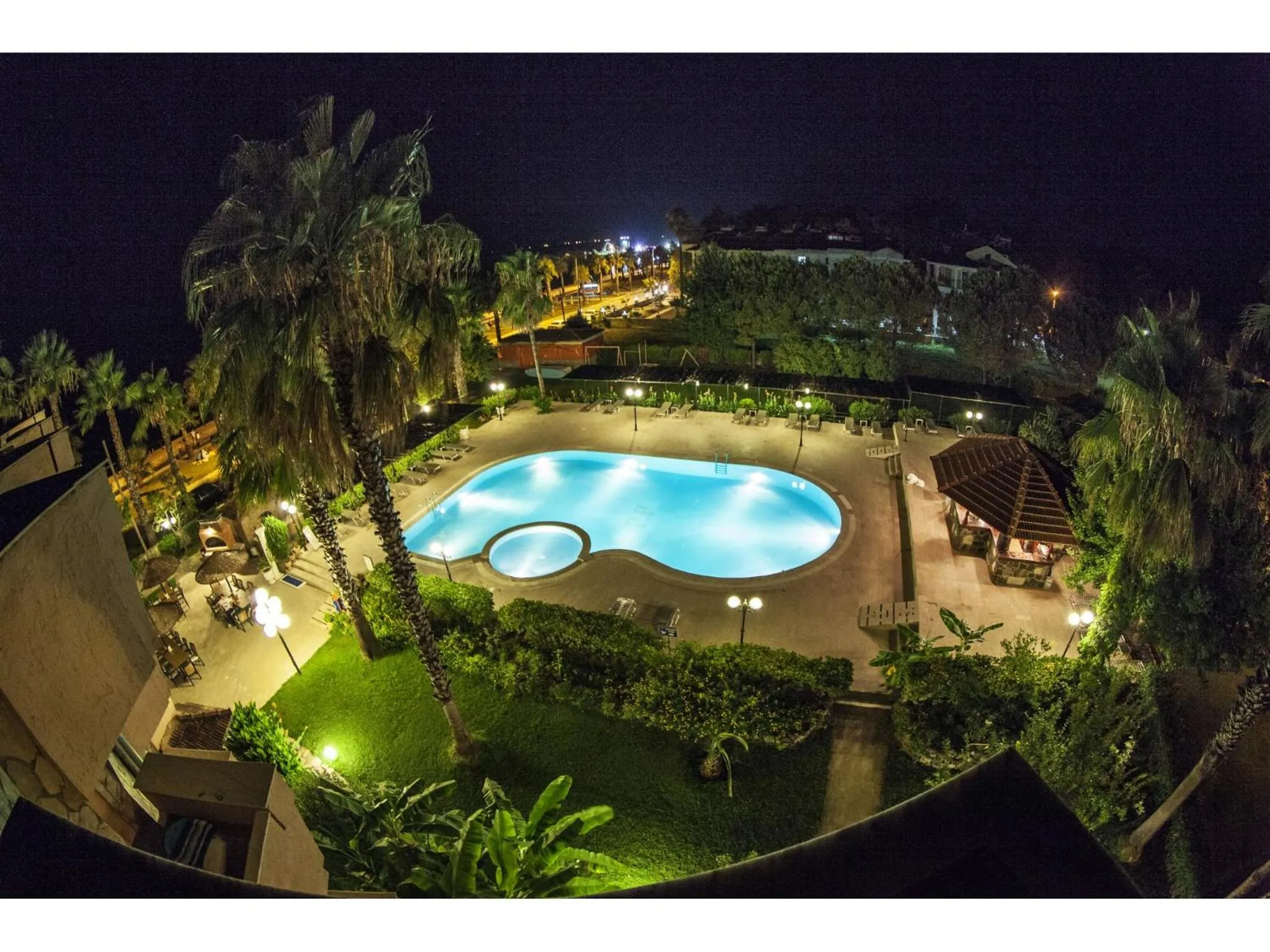 Pool view in Panorama Plaza