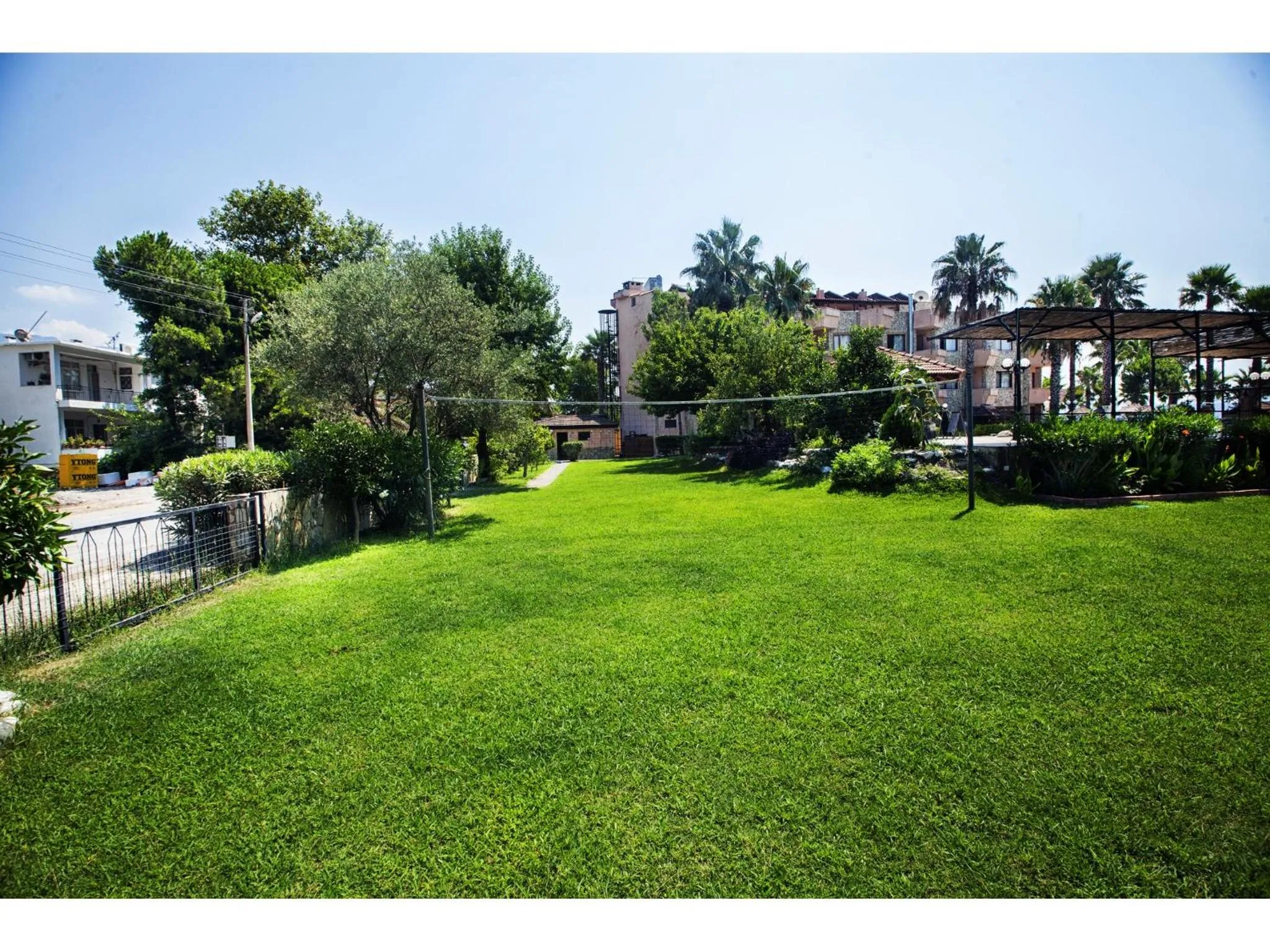 Garden view in Panorama Plaza