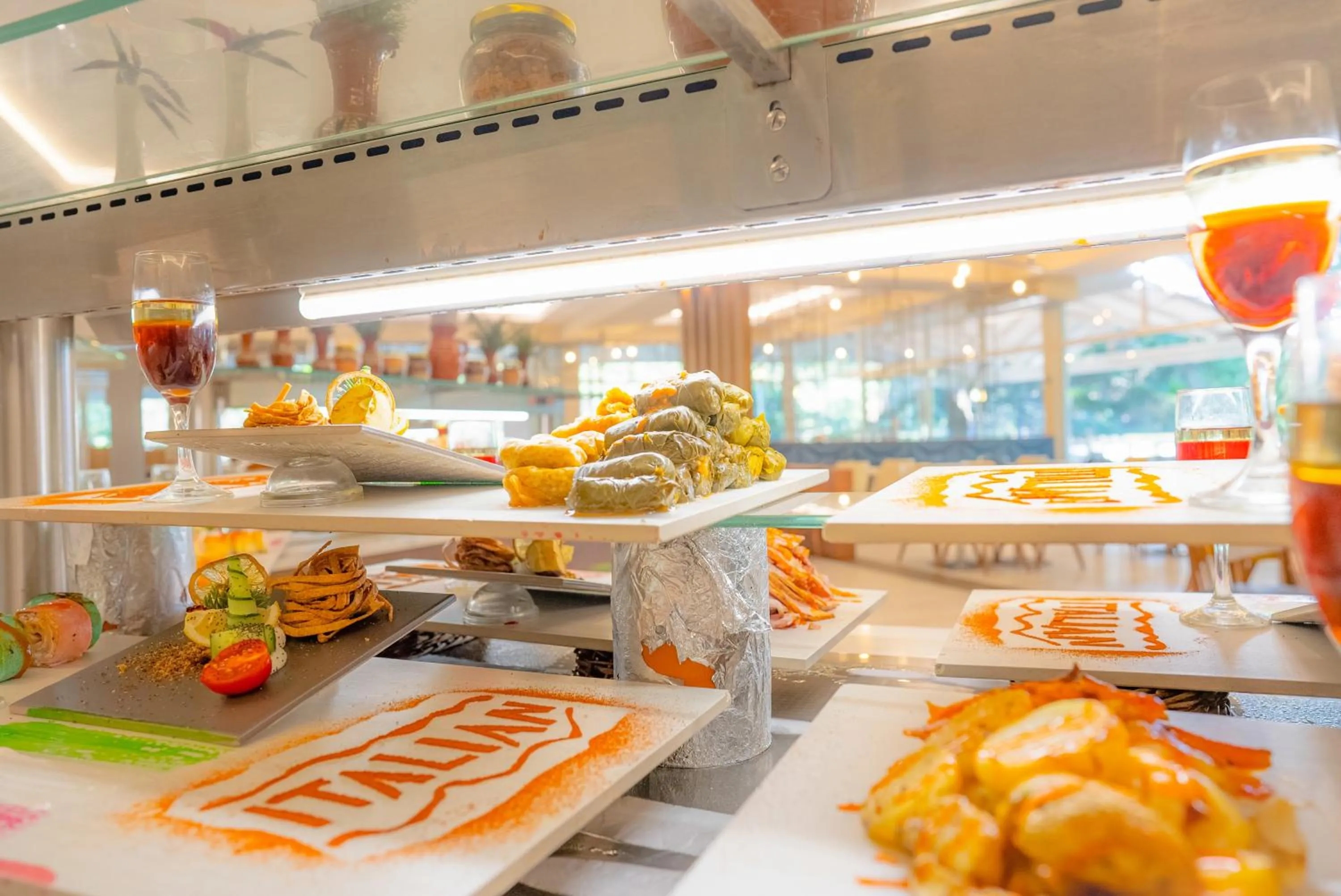 Restaurant/places to eat in Vita Park Hotel & Aqua Park