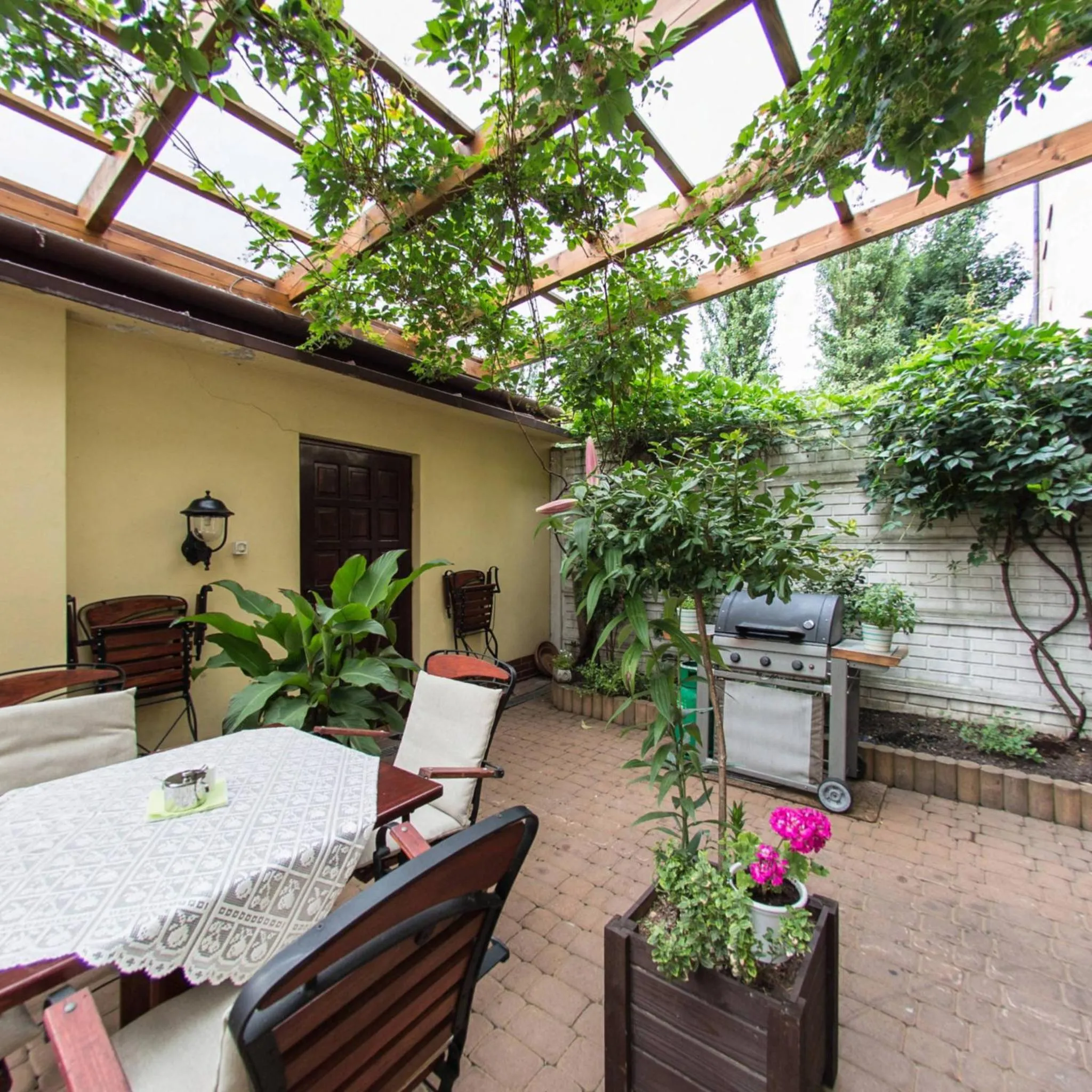 Property building in Apartamenty Kajzer