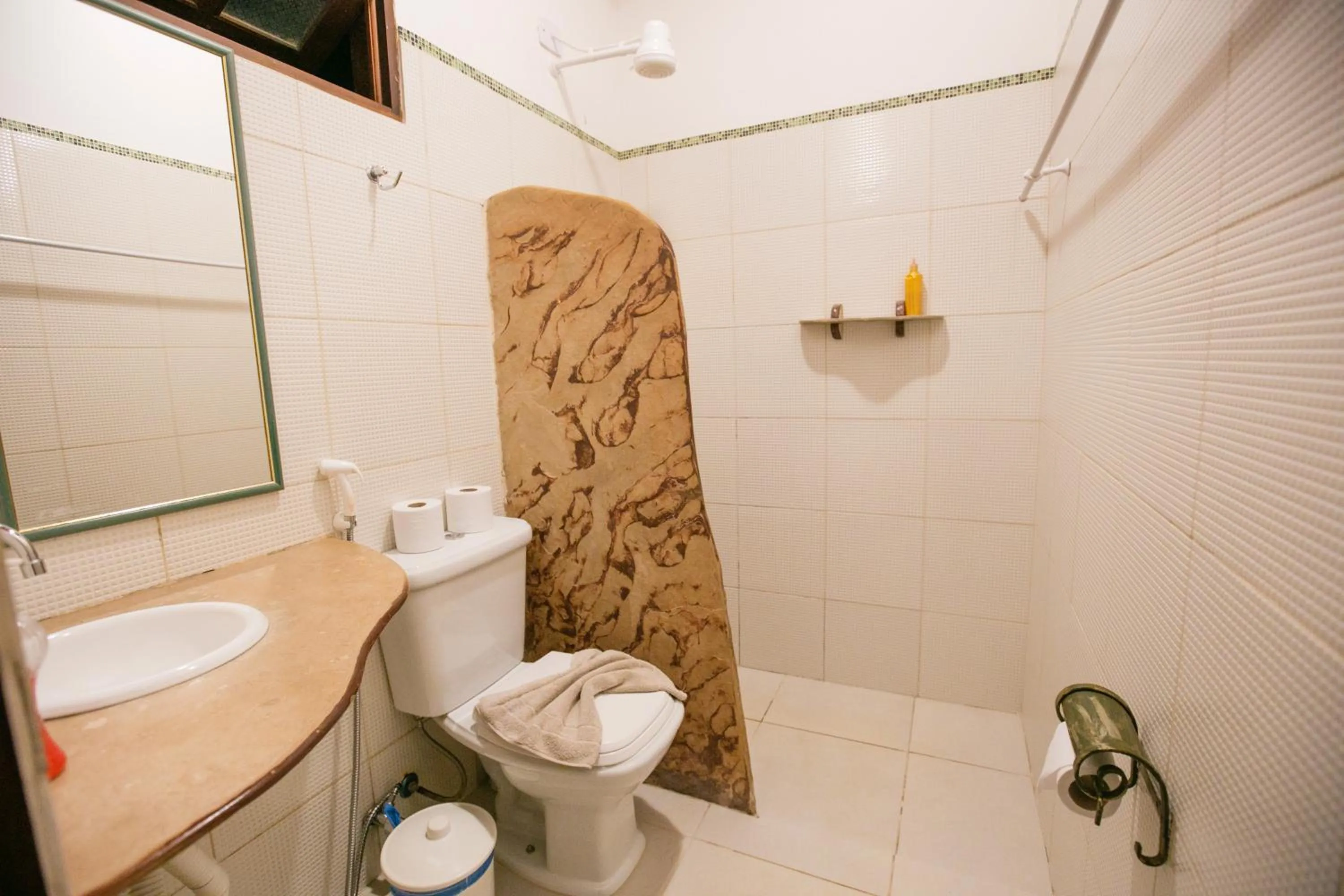 Bathroom in Pousada Canto No Bosque