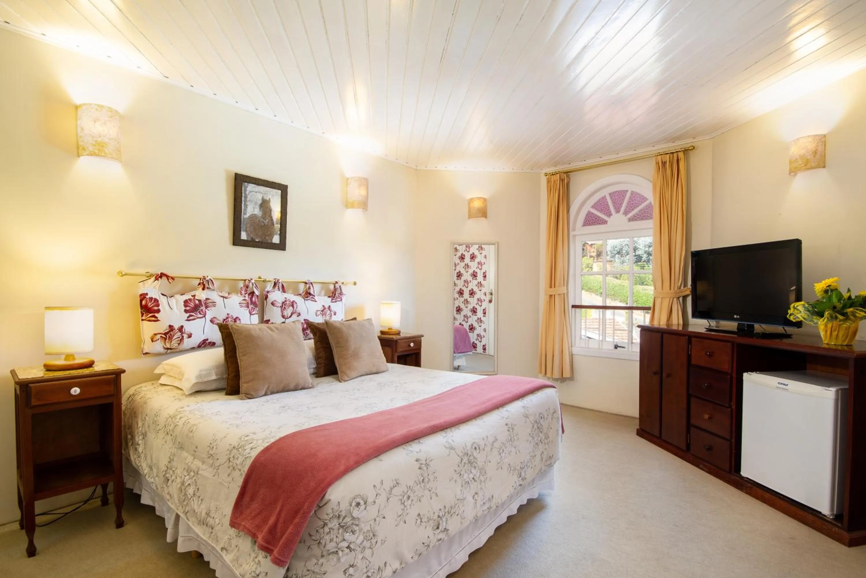 Bed in Pousada Confraria da Terra