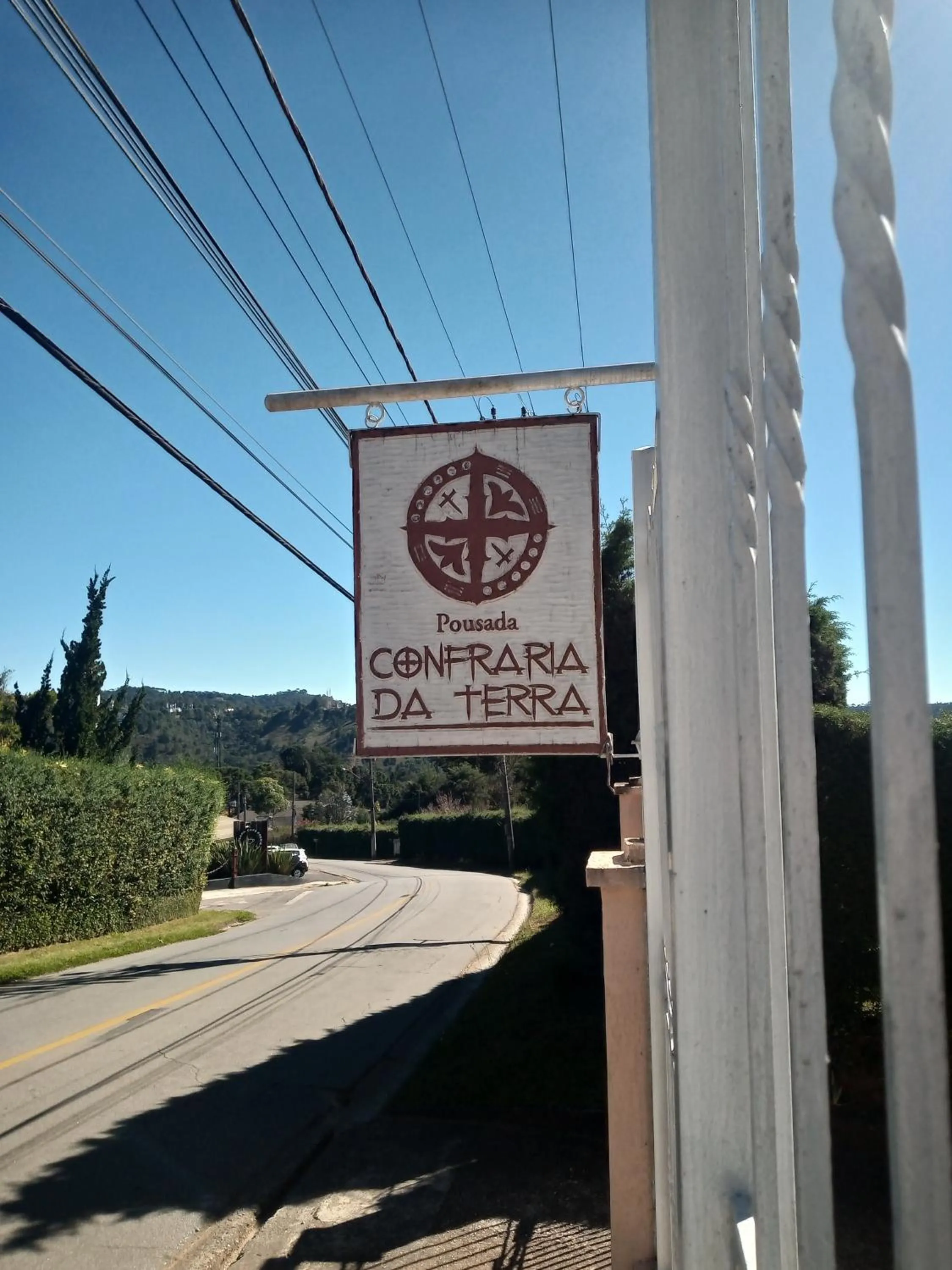 Property logo or sign in Pousada Confraria da Terra