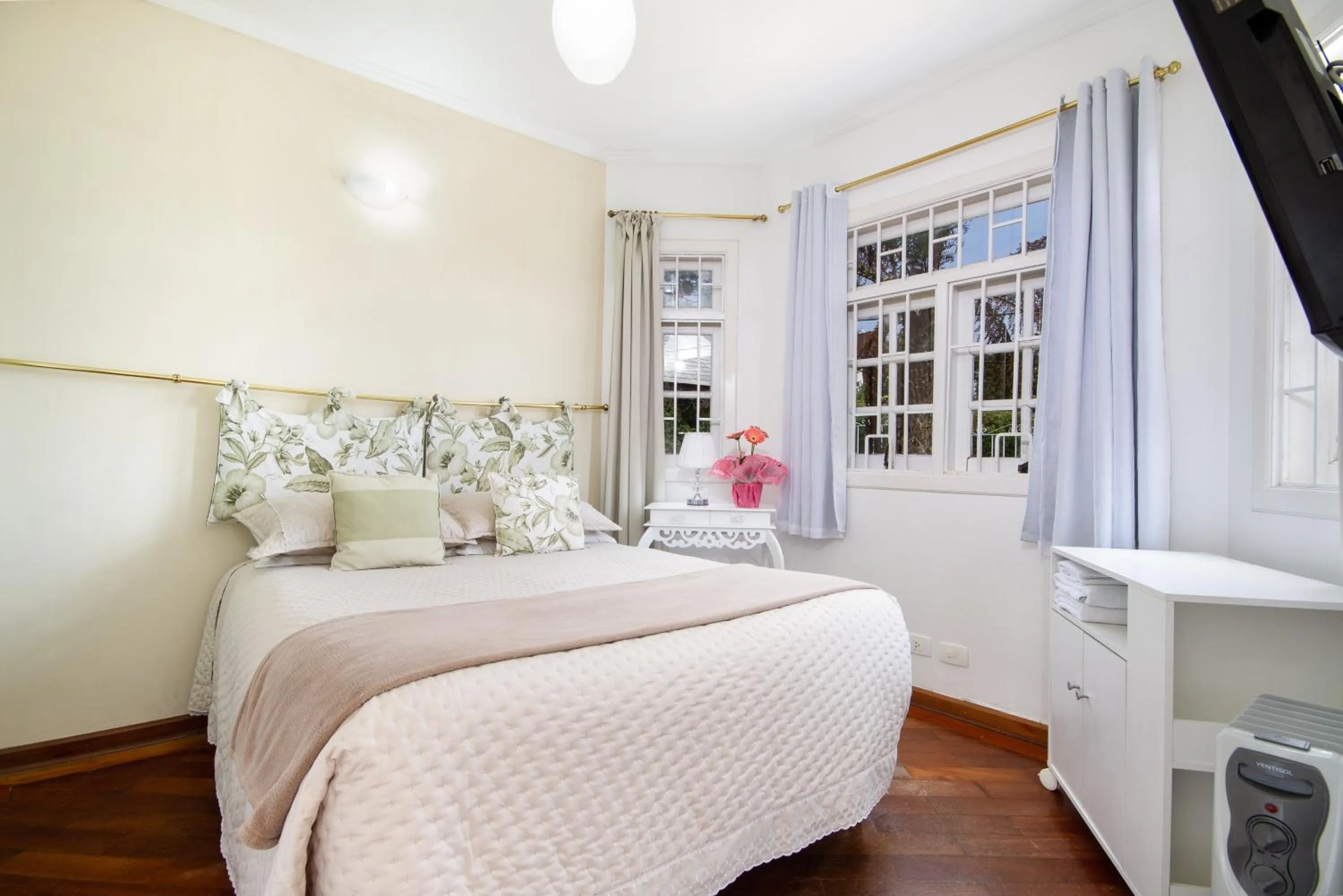 Bed in Pousada Confraria da Terra