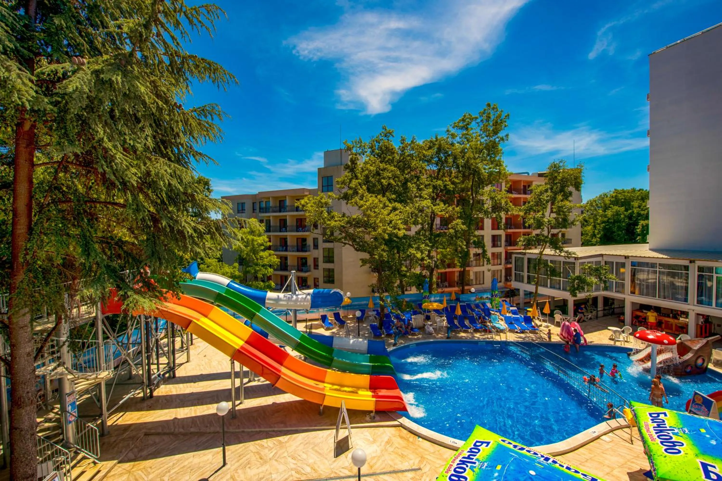 Day in Prestige Deluxe Hotel Aquapark Club - All inclusive