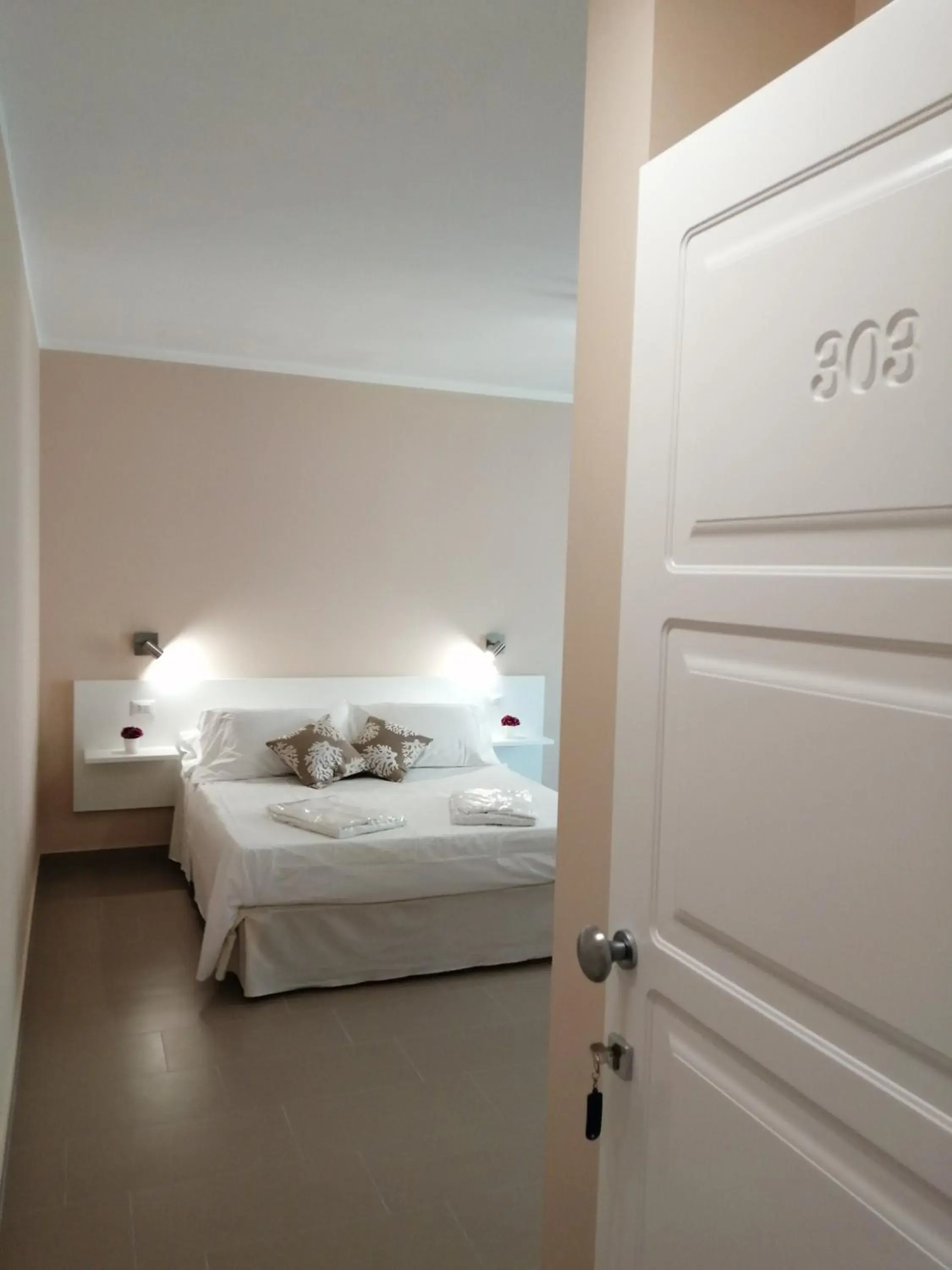 Deluxe Double Room - single occupancy in Villa Laura Residence Hotel Apartments & Studios Deluxe Double Room - single occupancy in Villa Laura Residence Hotel Apartments & Studios