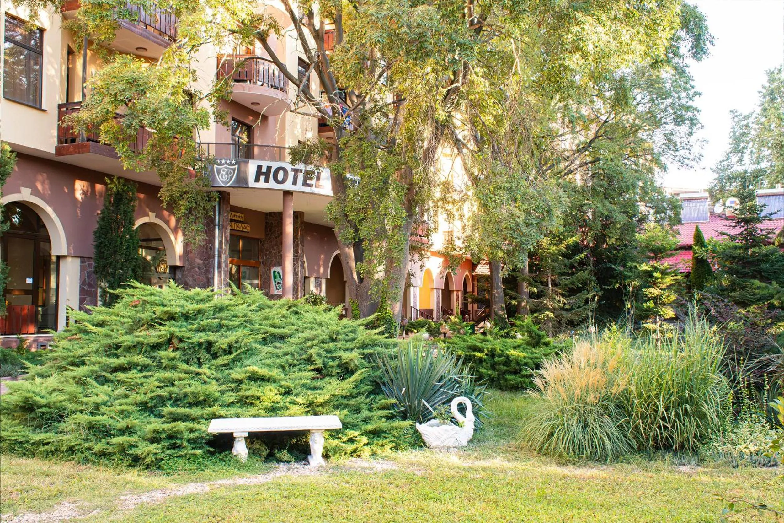 Property building in Hotel Estreya Palace