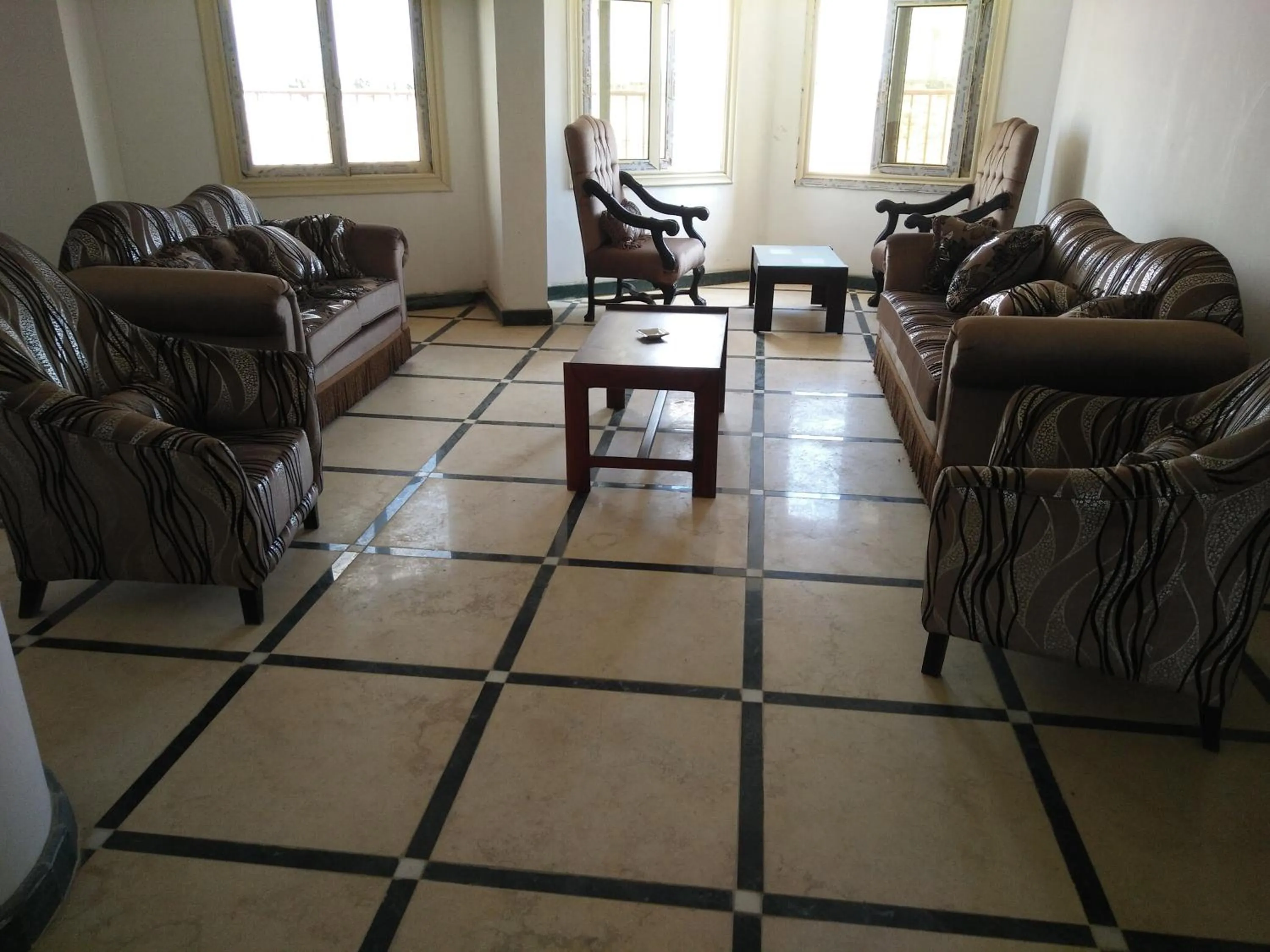 Property building in Royal NJ Hotel