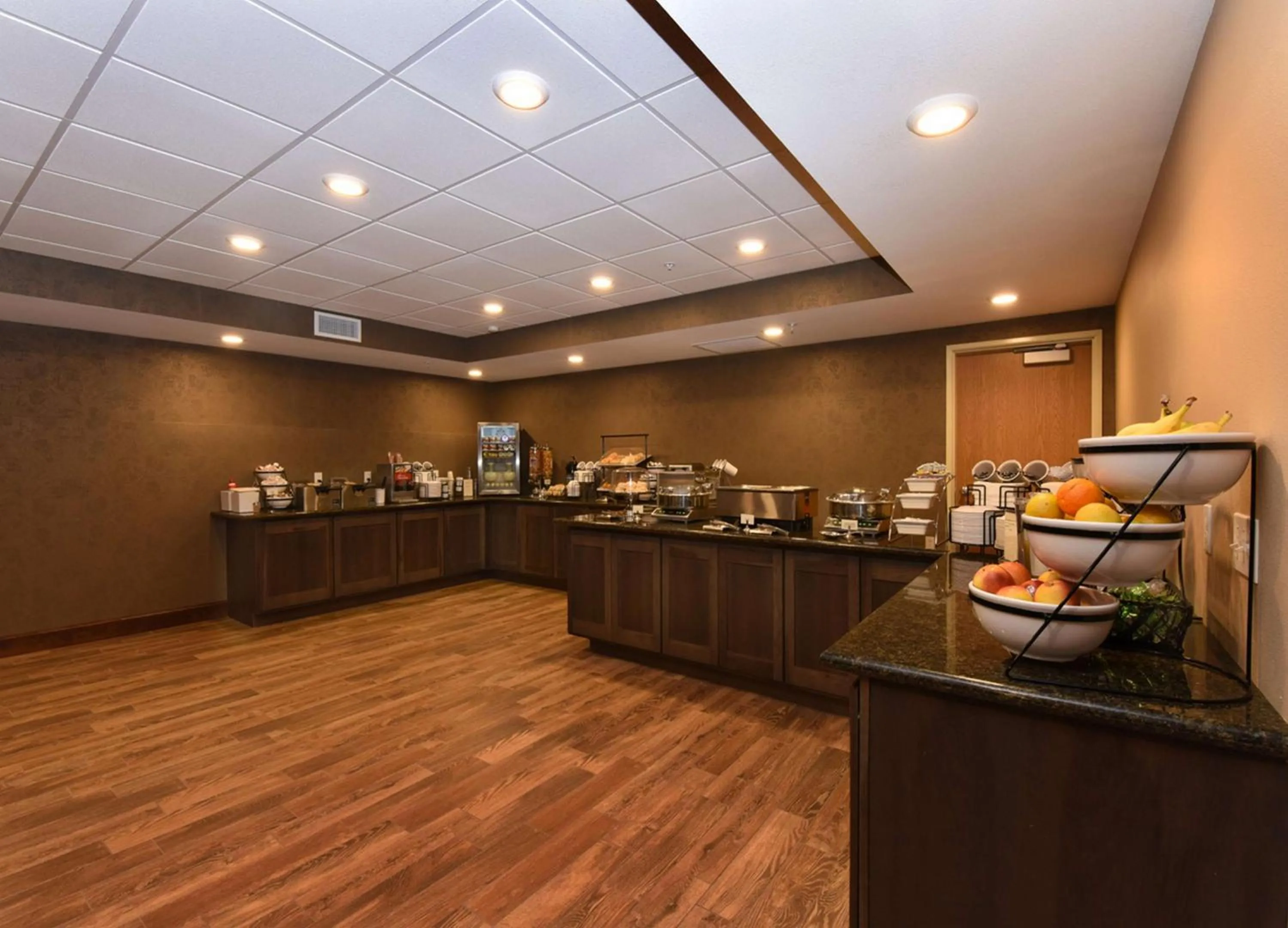 Restaurant/places to eat in Best Western Plus Vintage Valley Inn