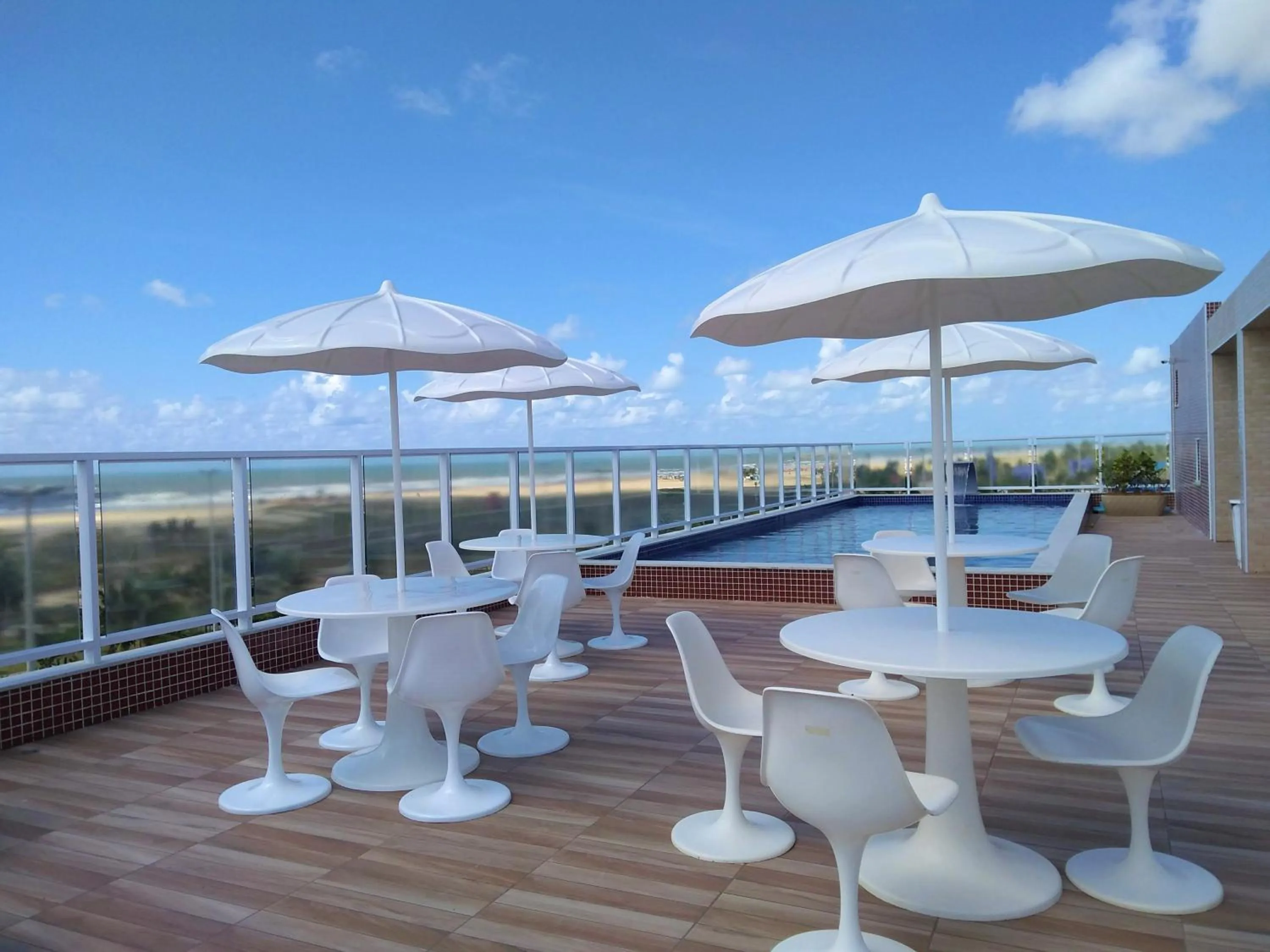 Balcony/Terrace in Simas Praia Hotel