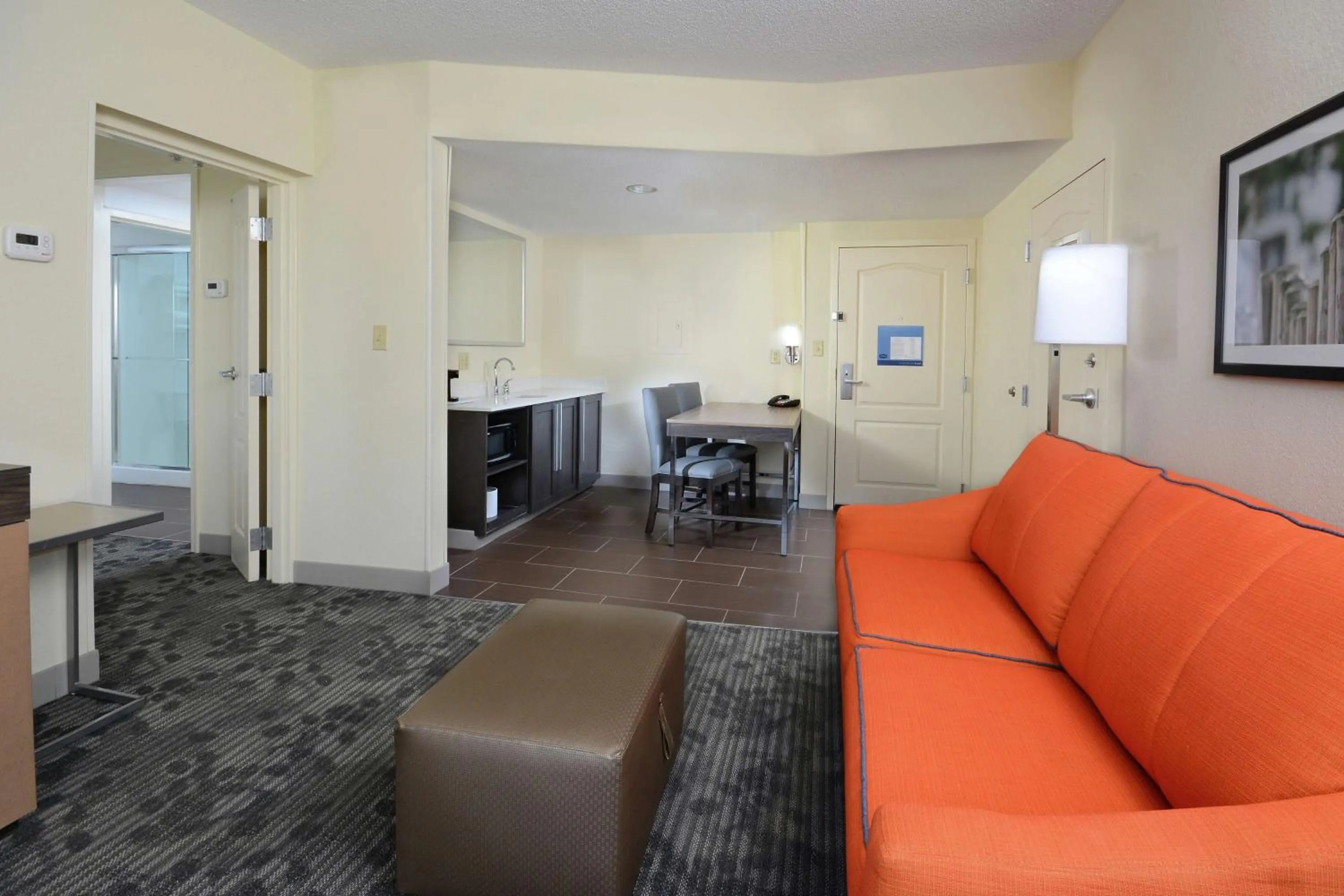 Living room in Hampton Inn & Suites Greenville/Spartanburg I-85