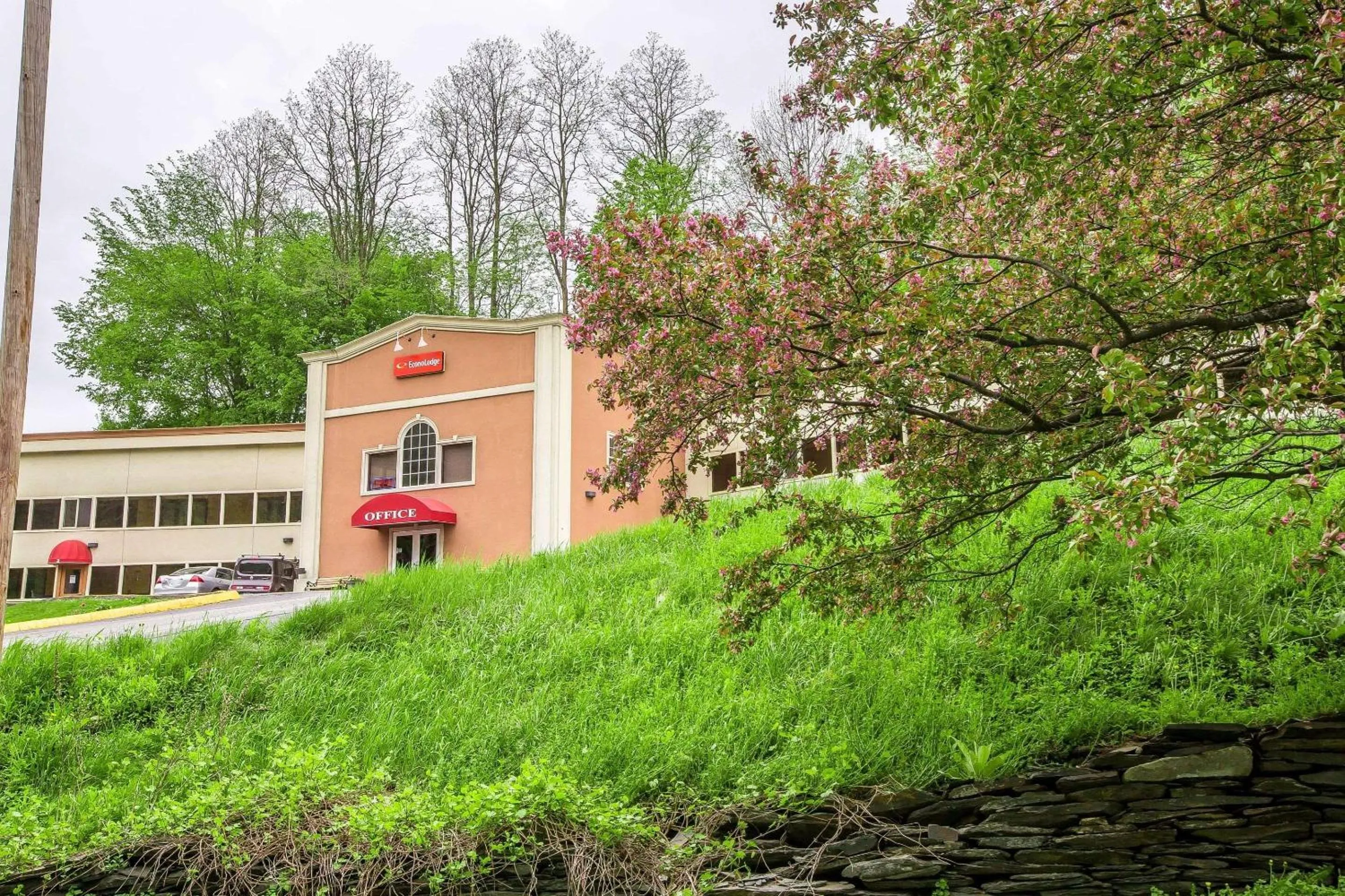 Property Building in Econo Lodge Montpelier I-89