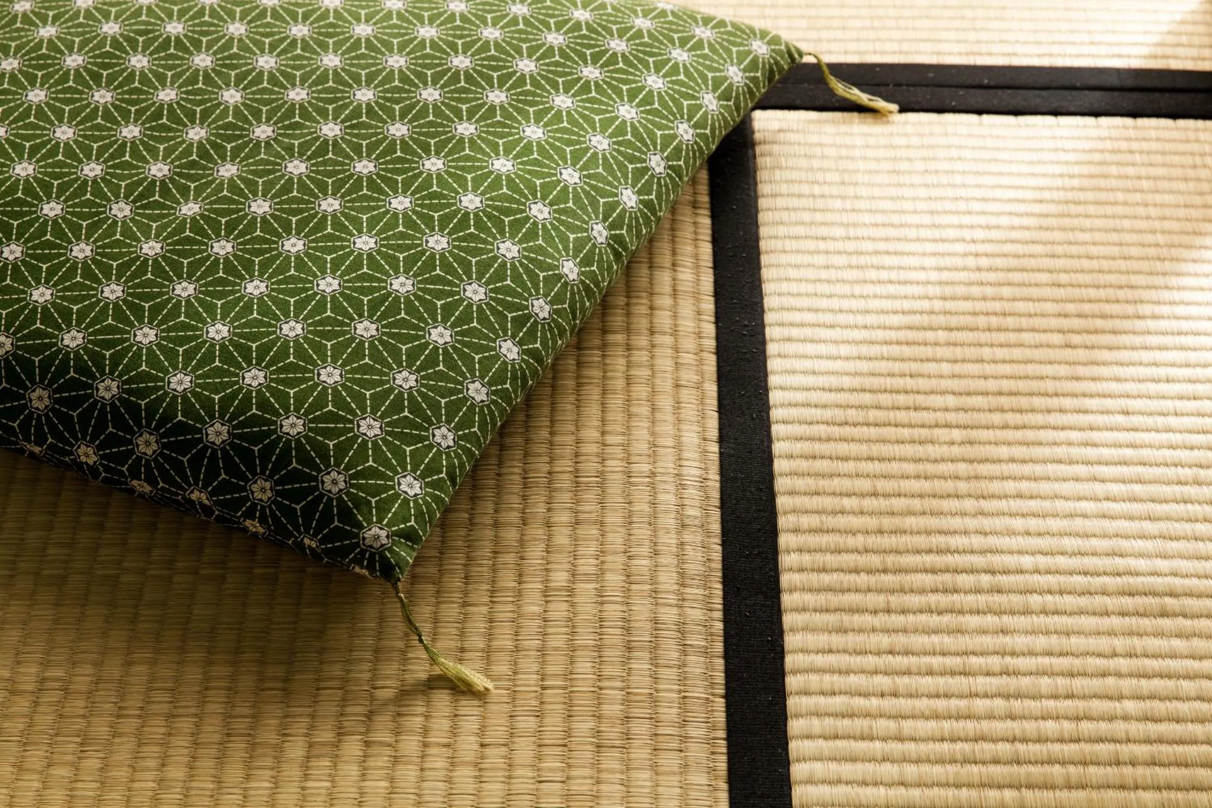 Guests, Bed in Shizuka Ryokan Japanese Country Spa & Wellness Retreat