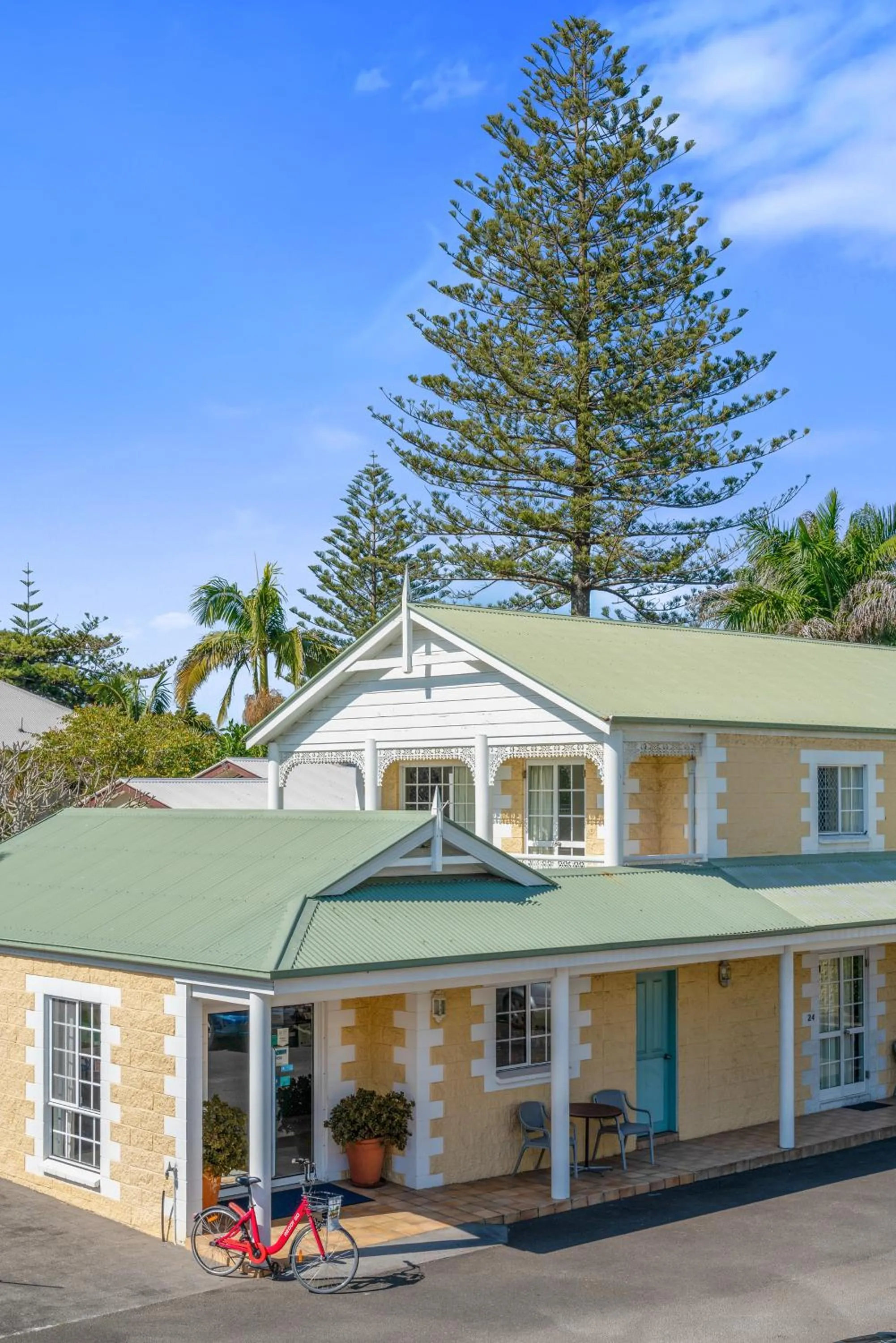 Property building in Wollongbar Motel