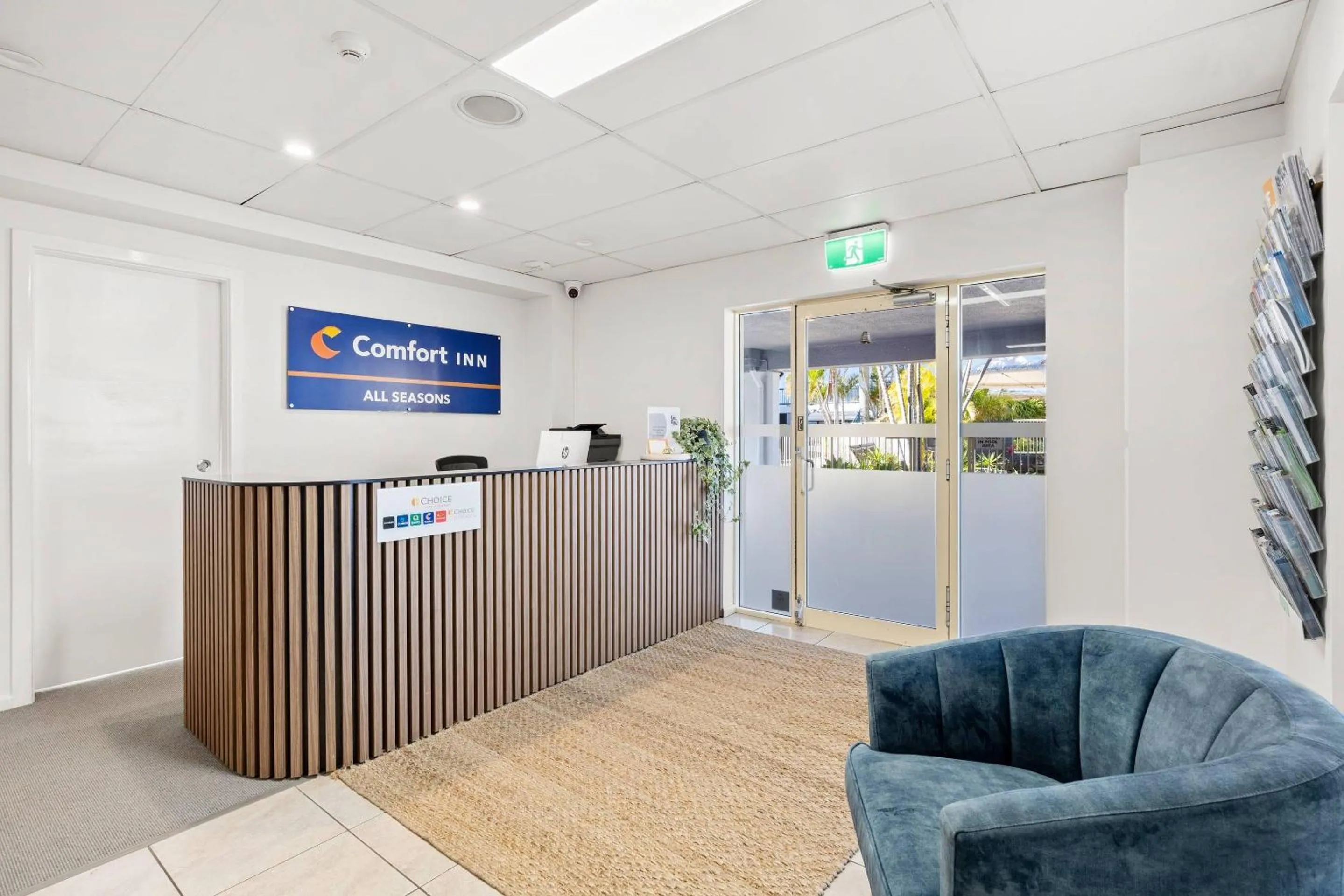 Lobby or reception in Comfort Inn All Seasons