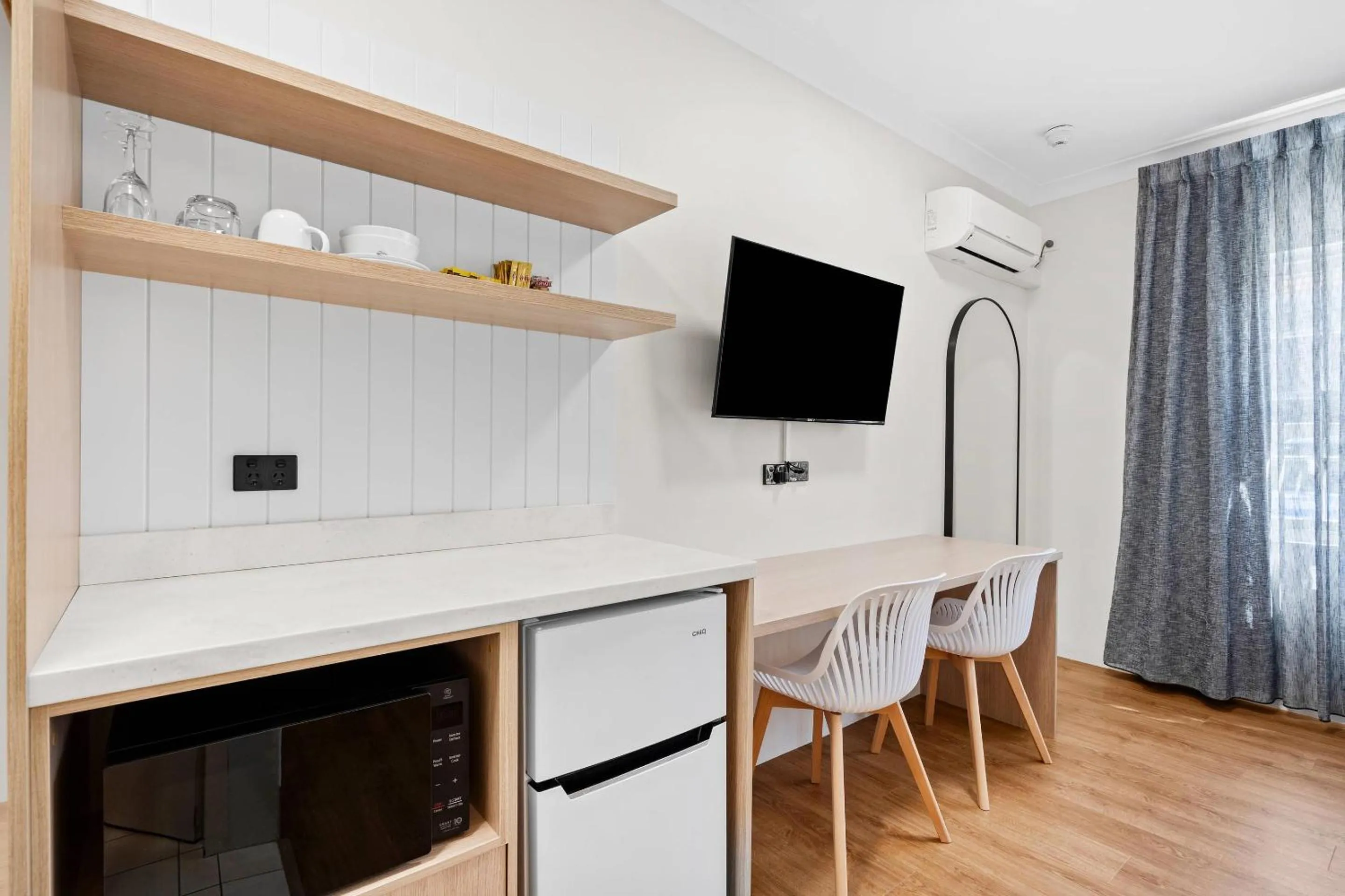 Bedroom in Comfort Inn All Seasons