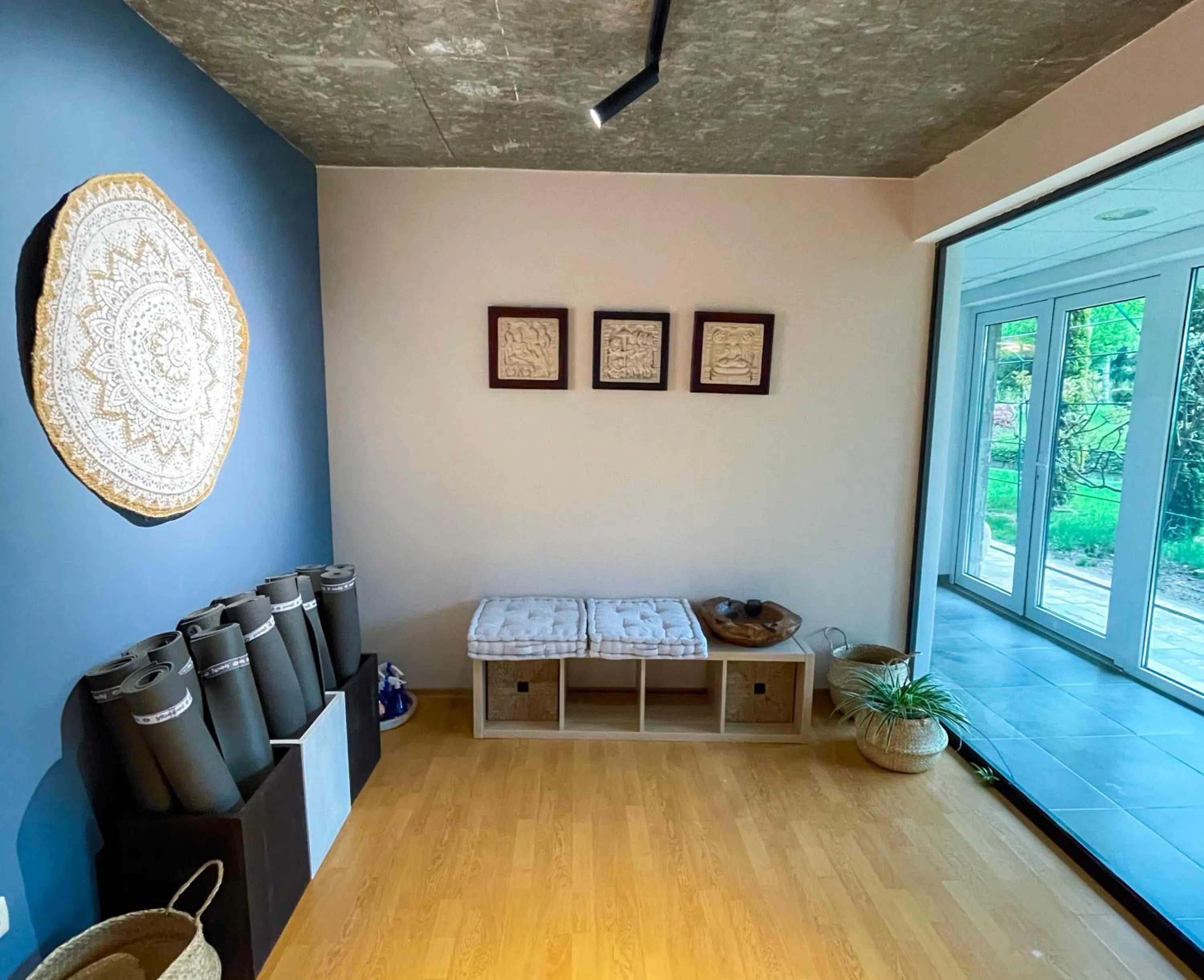 Seating area in Local Stay Hotel, BW Signature Collection