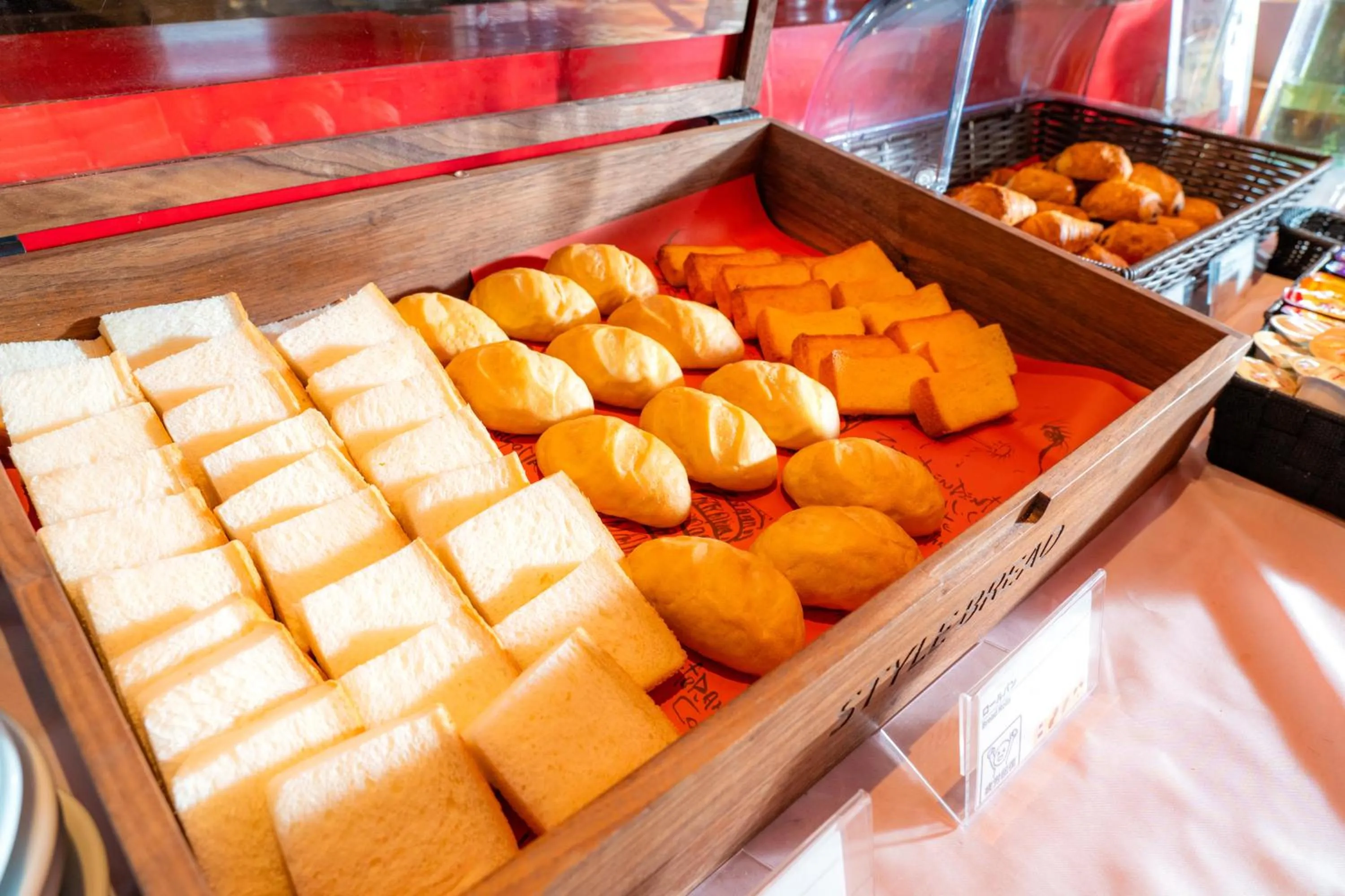 Buffet breakfast in Hotel Resol Kyoto Kawaramachi Sanjo