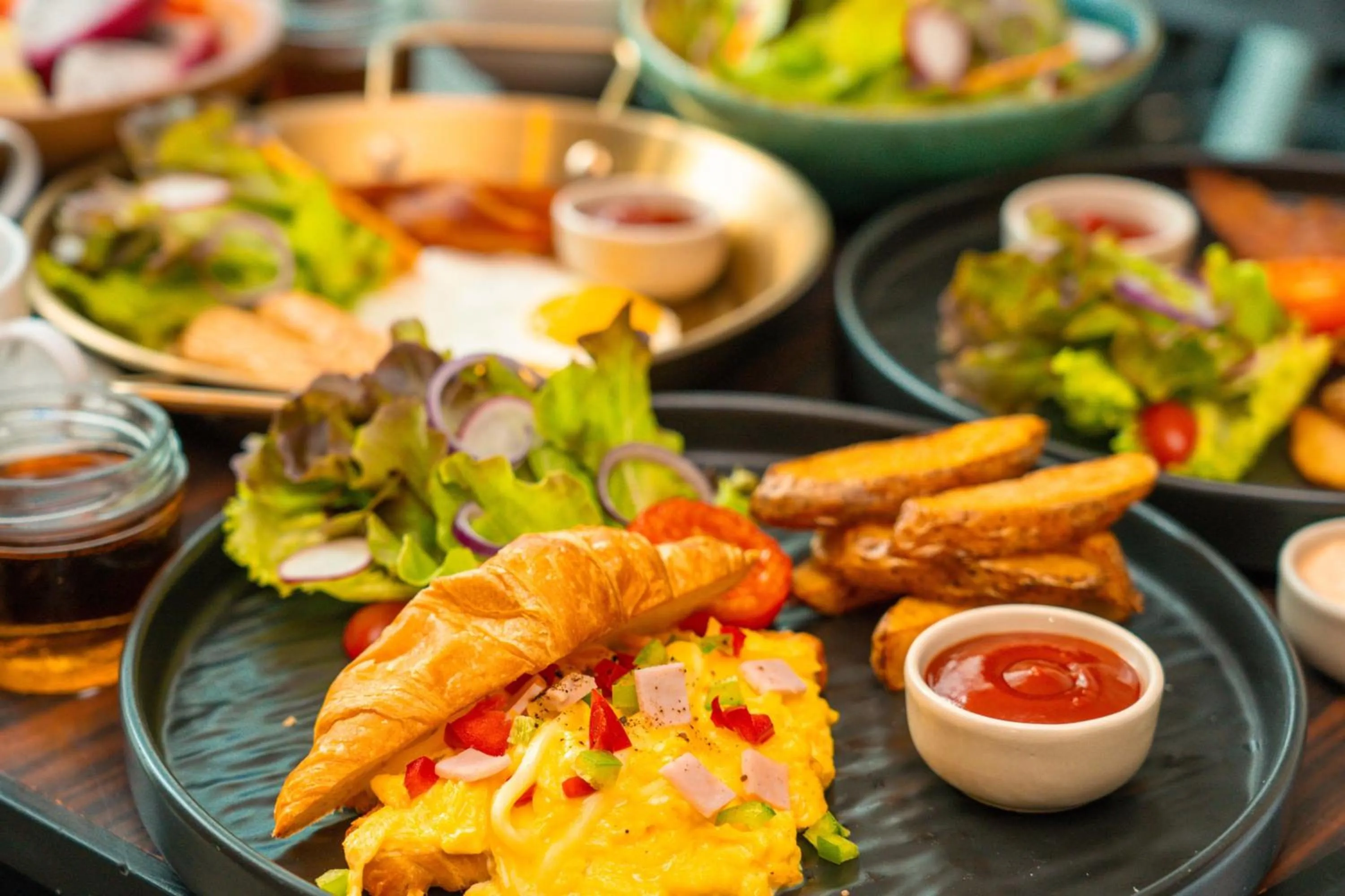 Breakfast in Park Plaza Bangkok Soi 18