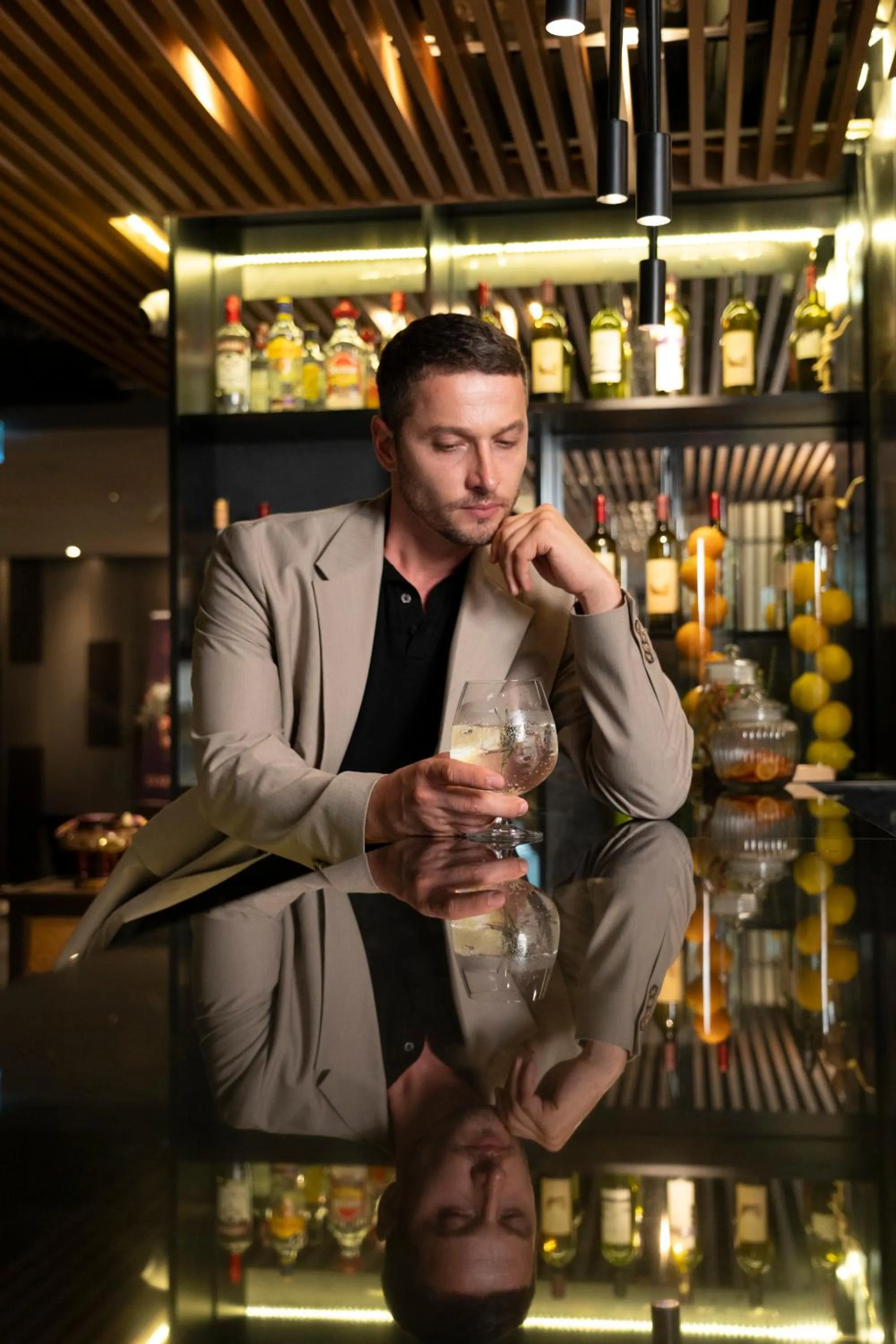 Lounge or bar in Park Plaza Bangkok Soi 18