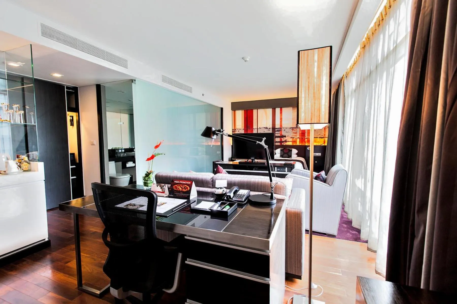 Living room in Park Plaza Bangkok Soi 18