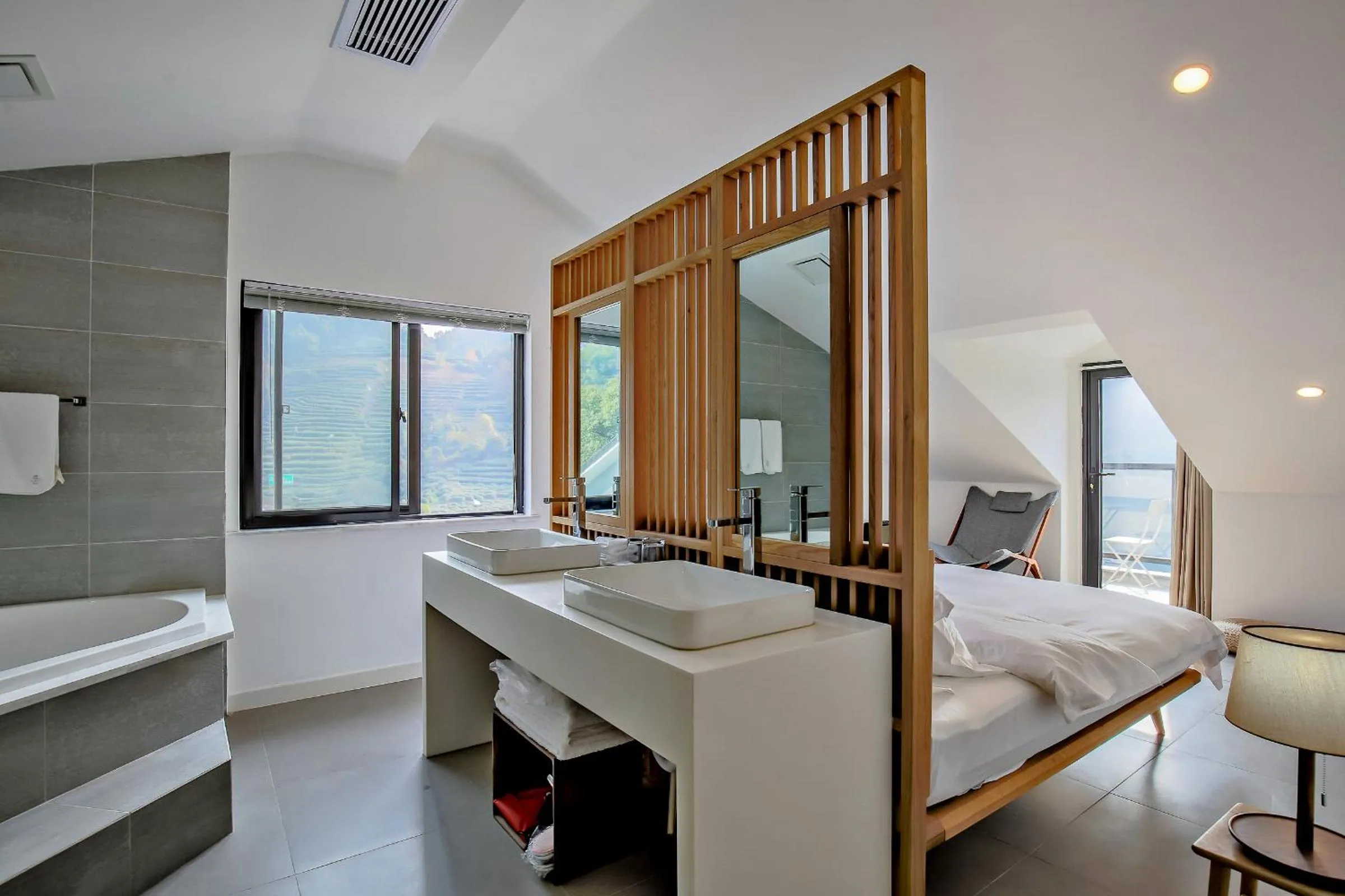 Bedroom in Hangzhou Sansu Hotel