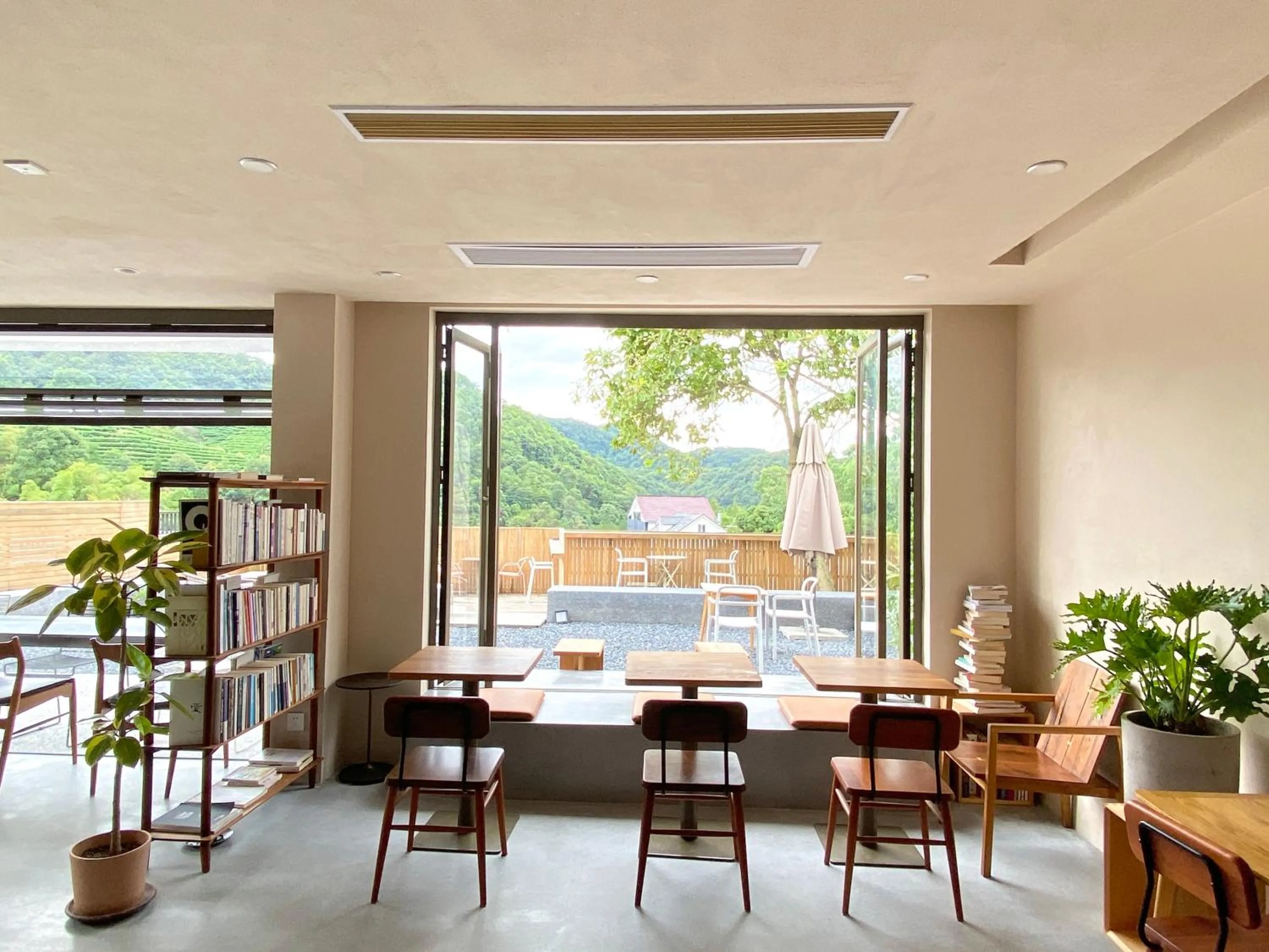 Seating area in Hangzhou Sansu Hotel