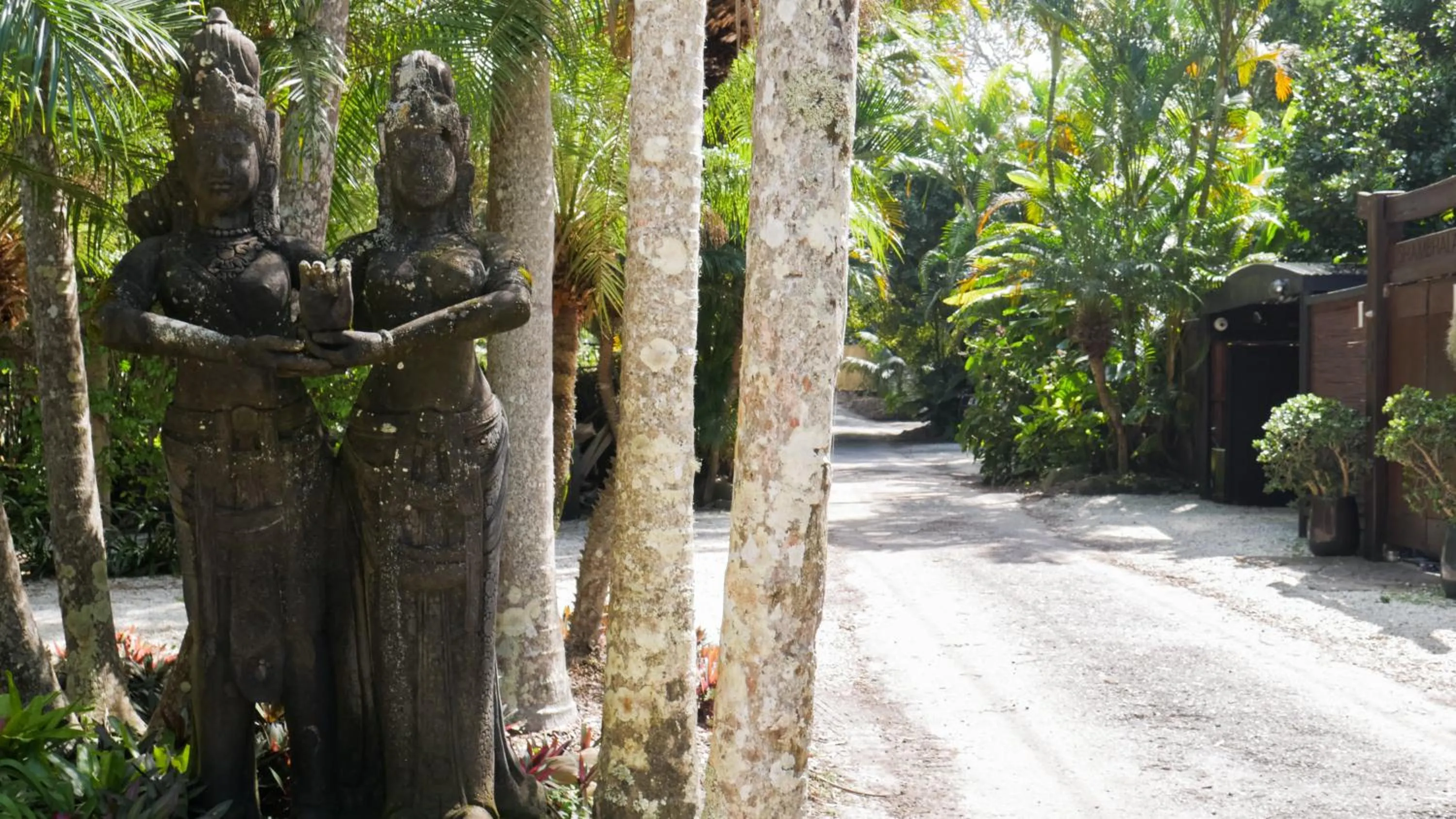 Facade/entrance in Shambhala @ Byron