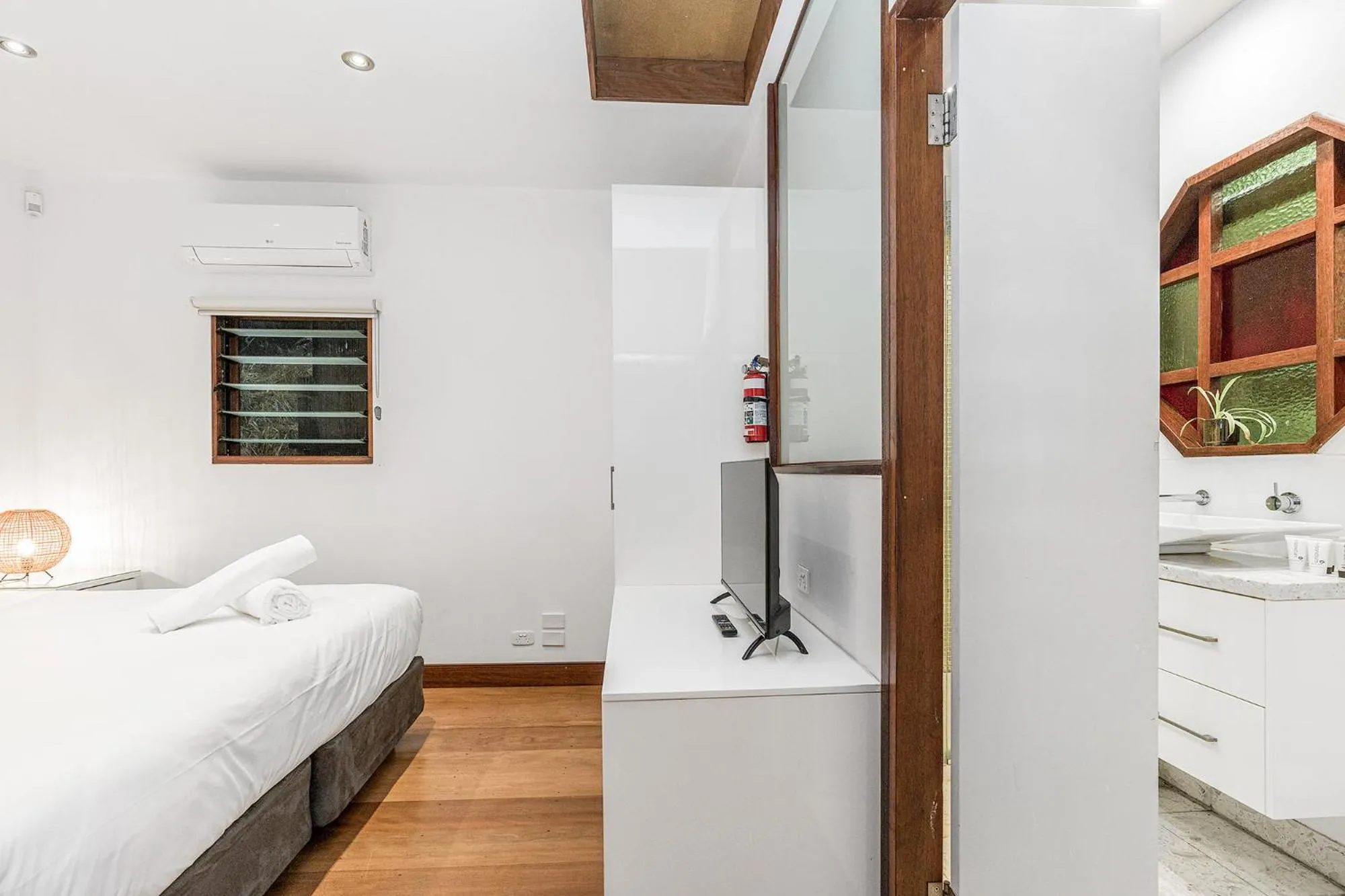 Bed in Shambhala @ Byron