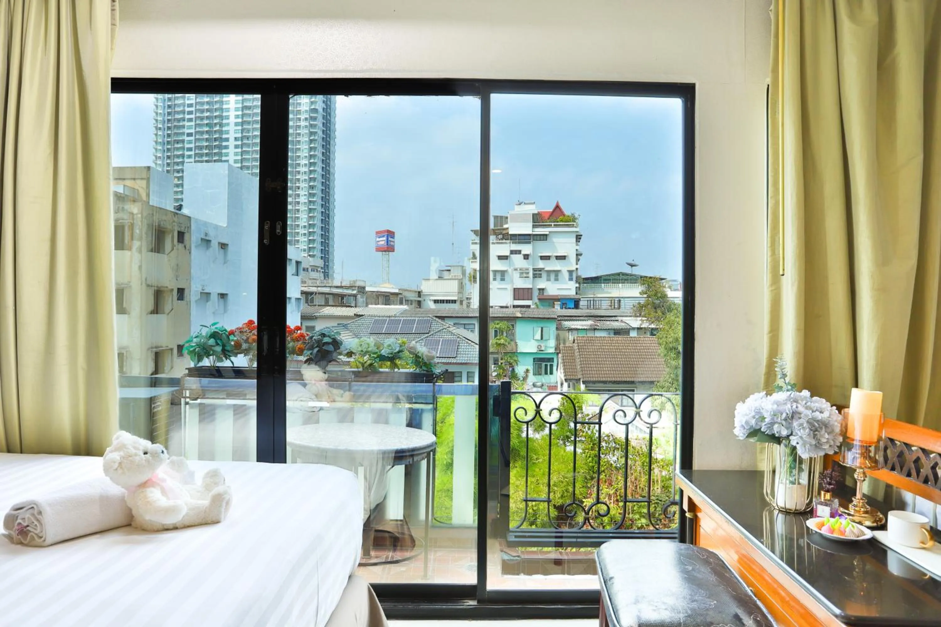 Bed in Diamond City Hotel SHA Certified