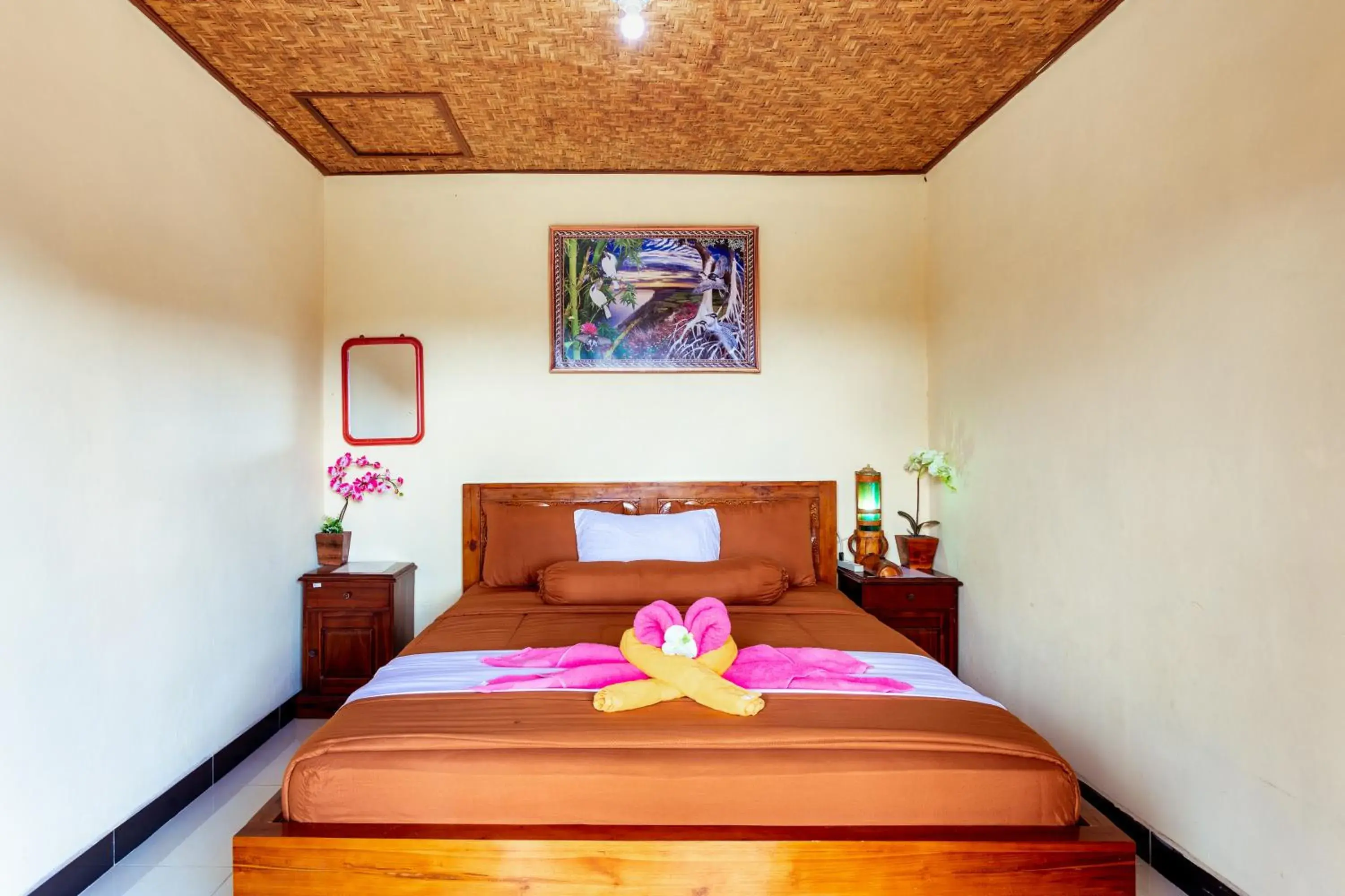 Deluxe Double Room in Batur Bamboo Cabin by ecommerceloka Deluxe Double Room in Batur Bamboo Cabin by ecommerceloka