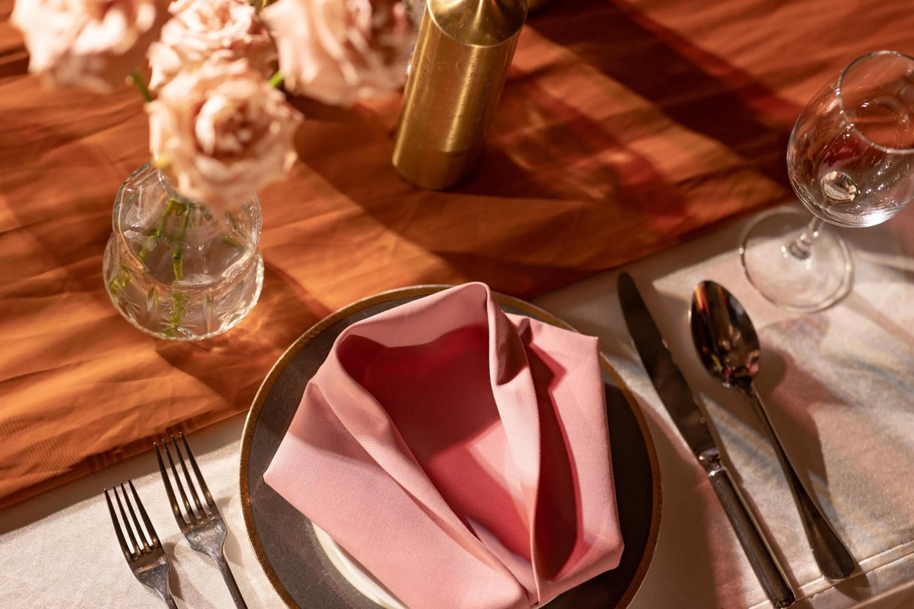 Meeting/conference room in Crowne Plaza Guangzhou Huadu by IHG - Free Shuttle bus between hotel to Exhibition Center During Canton Fair