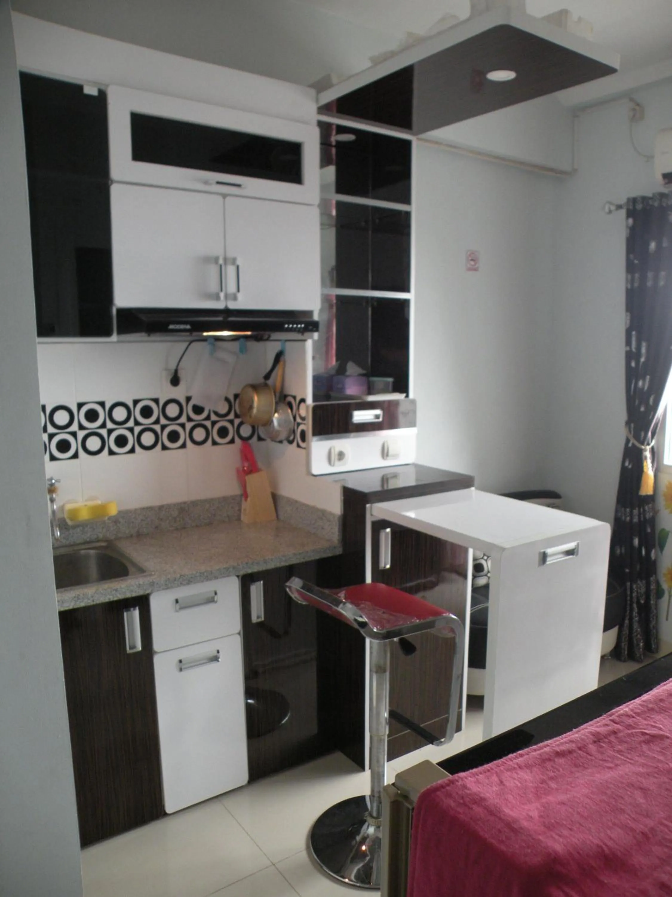 Lounge or bar in Apartment Green Pramuka ~ OCR