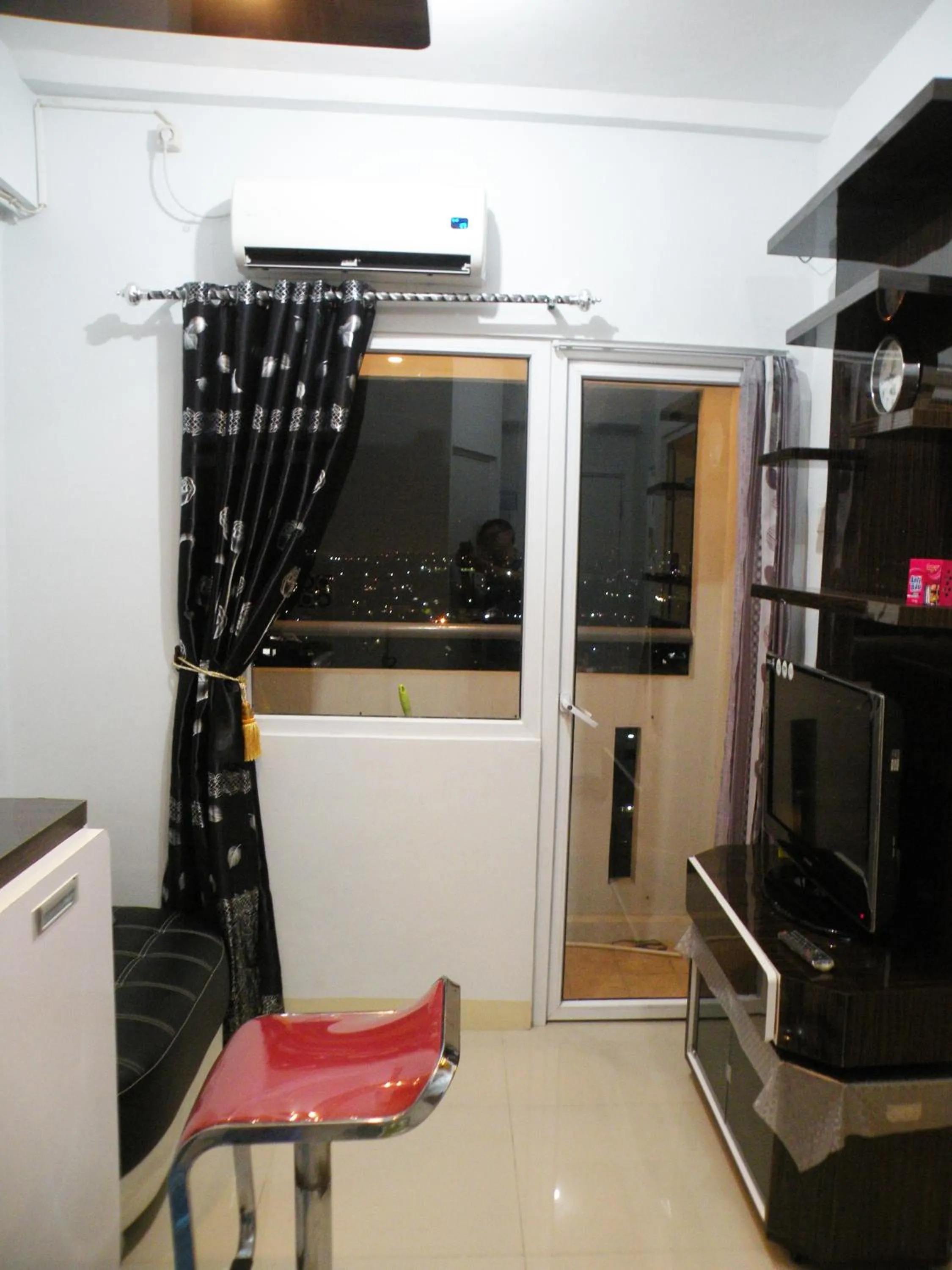 Living room in Apartment Green Pramuka ~ OCR