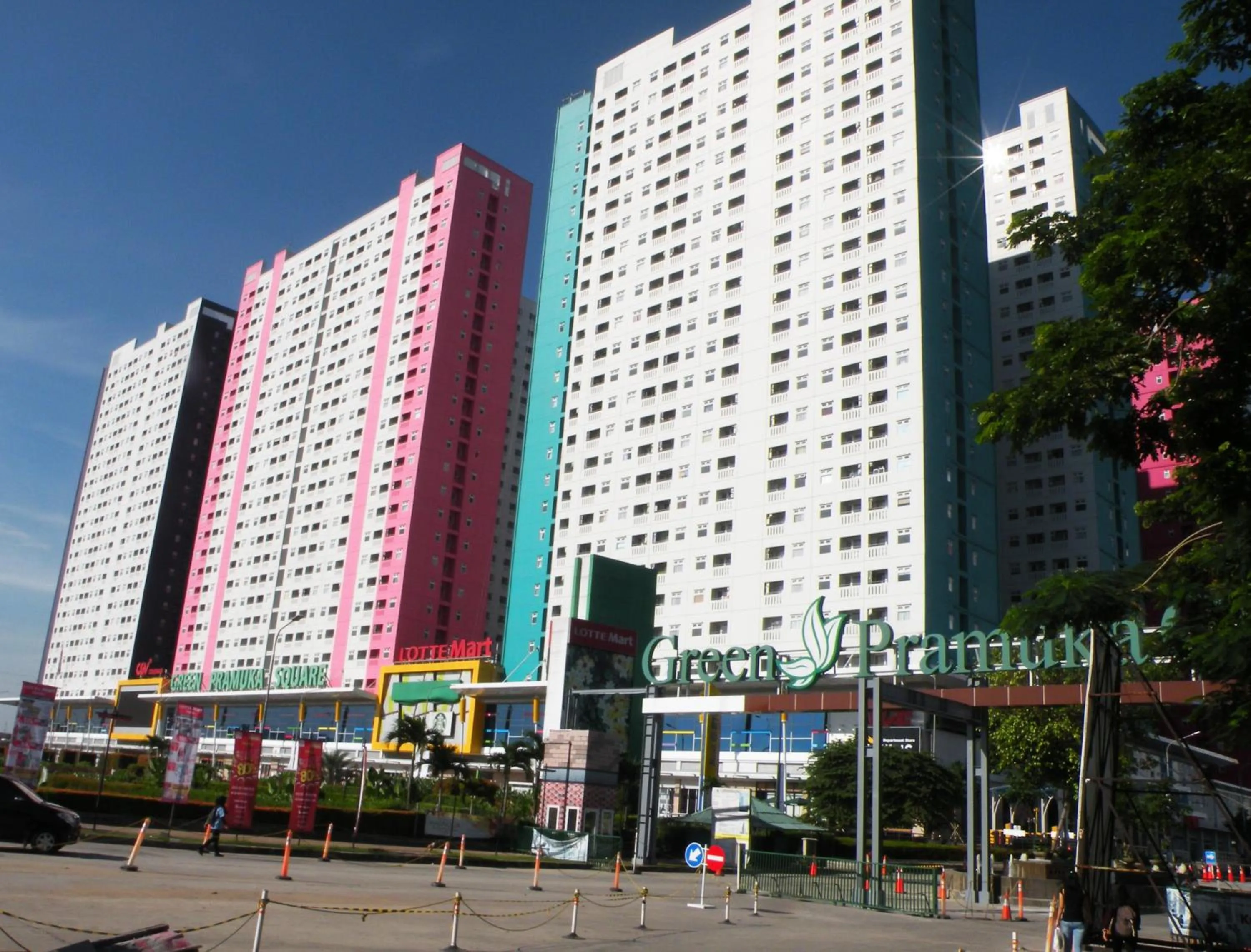 Apartment Green Pramuka ~ OCR