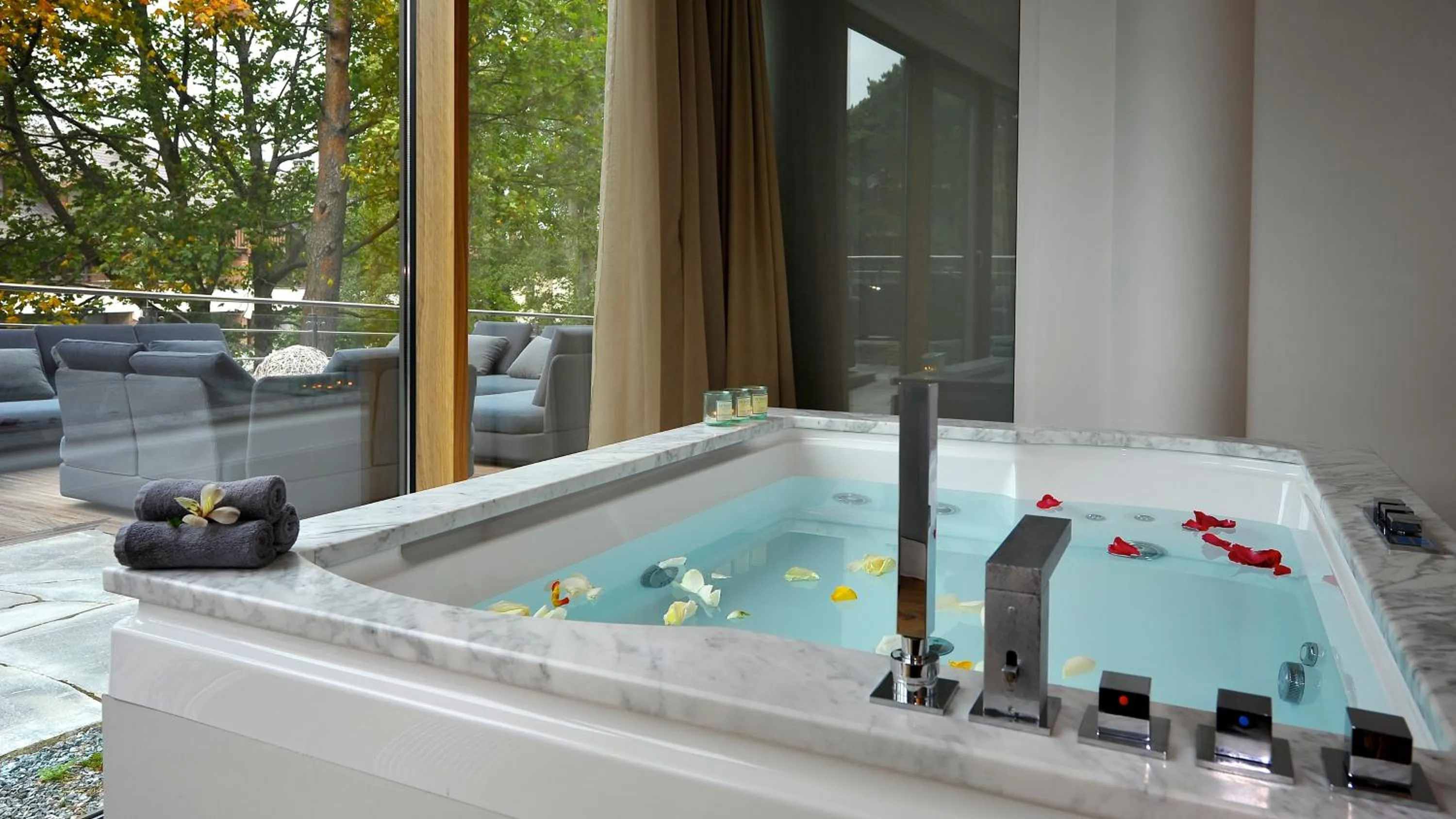 Hot Tub in Palanga Life Balance SPA Hotel