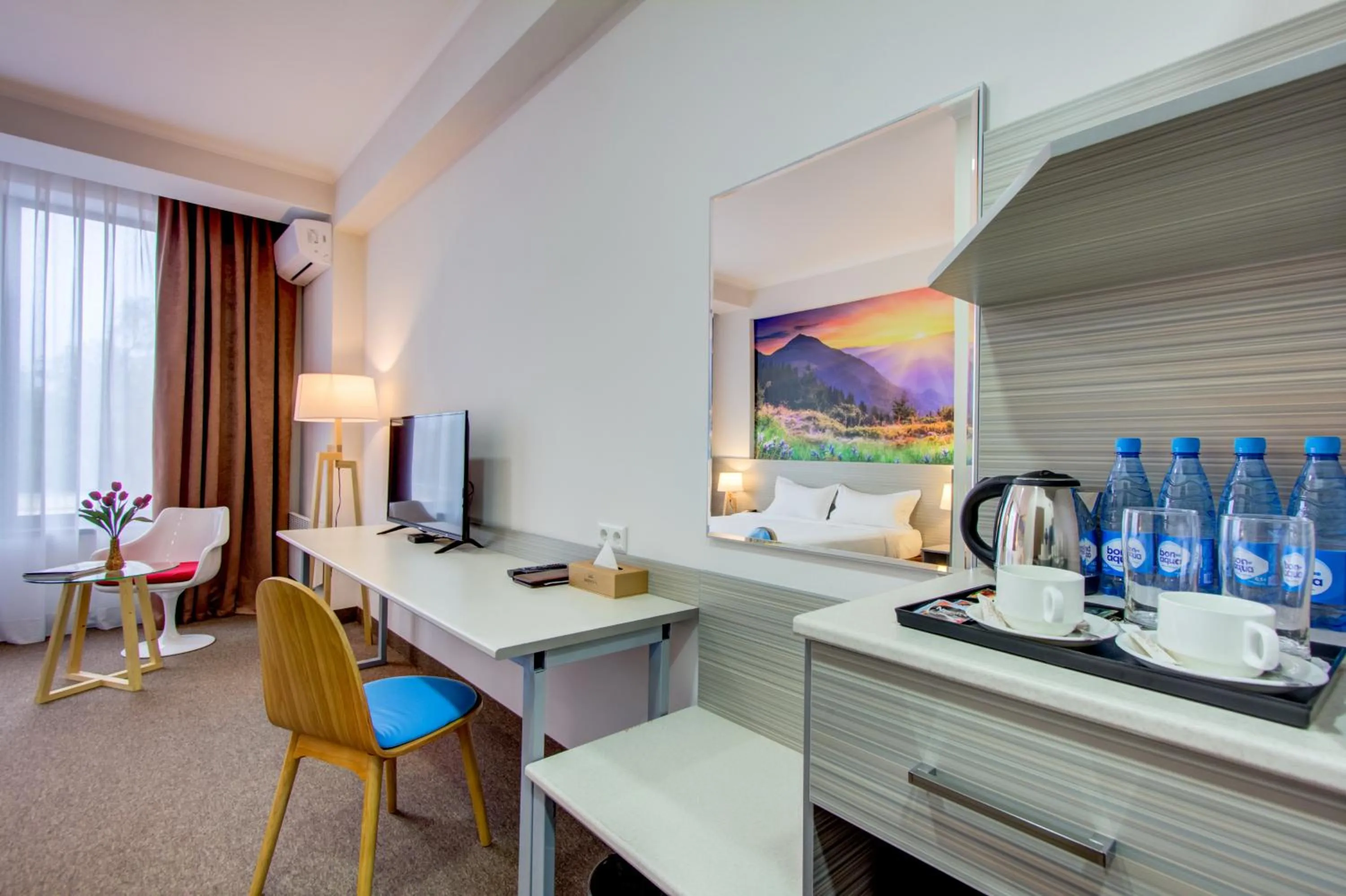 Coffee/tea facilities in Hotel Bridges Bishkek