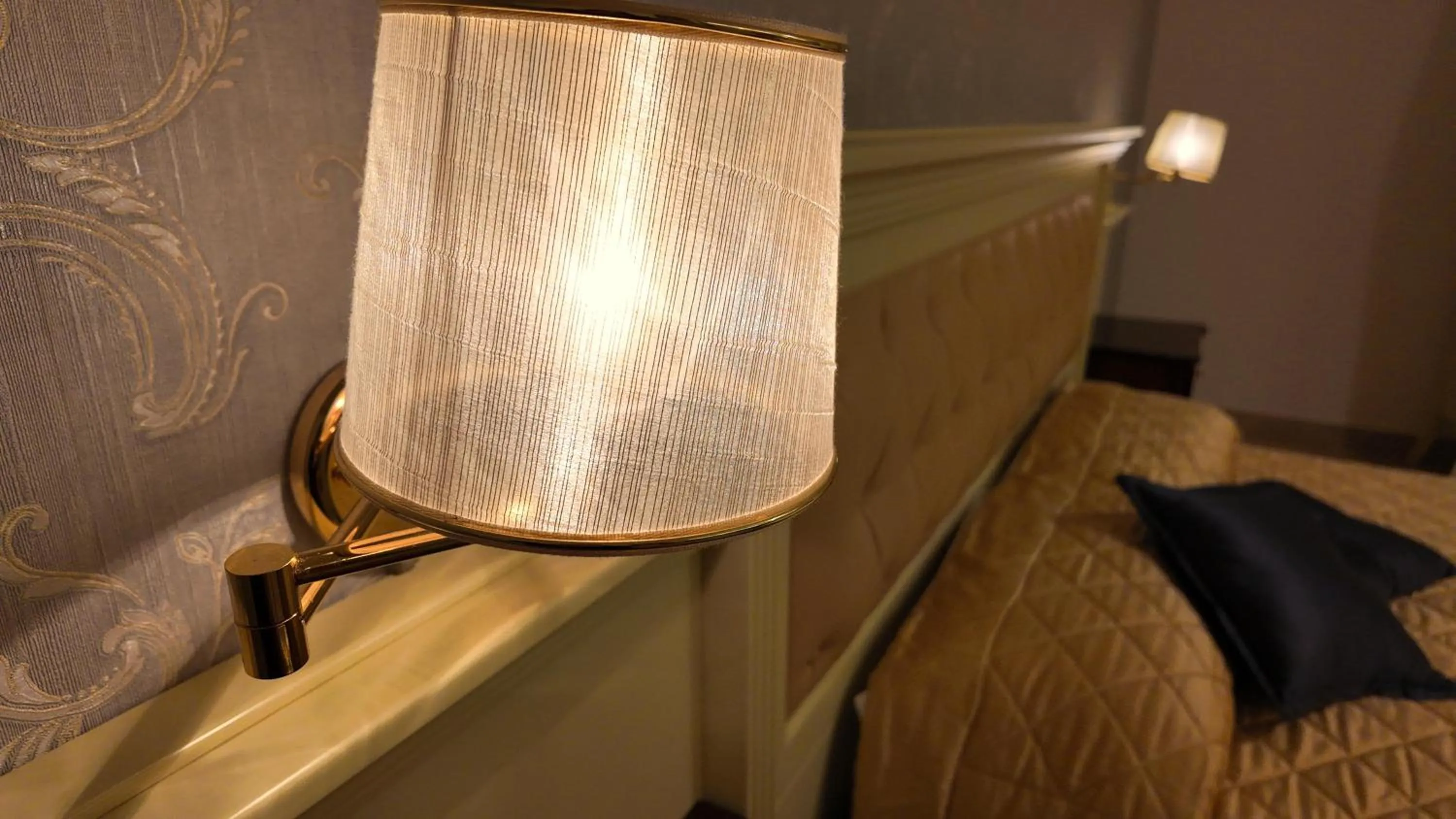 Bedroom, Bed in Regina di Saba - Hotel Villa per ricevimenti