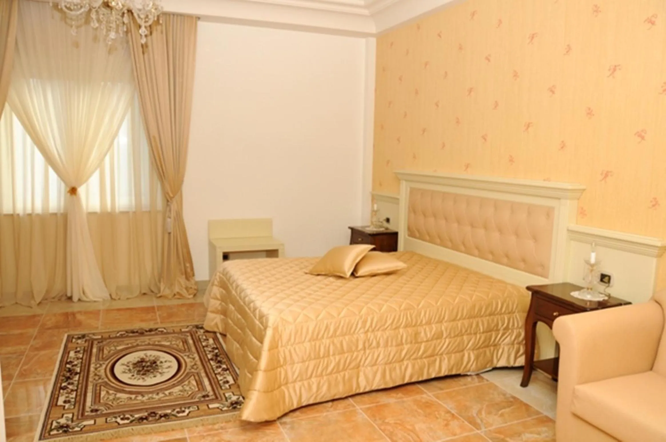Photo of the whole room, Bed in Regina di Saba - Hotel Villa per ricevimenti