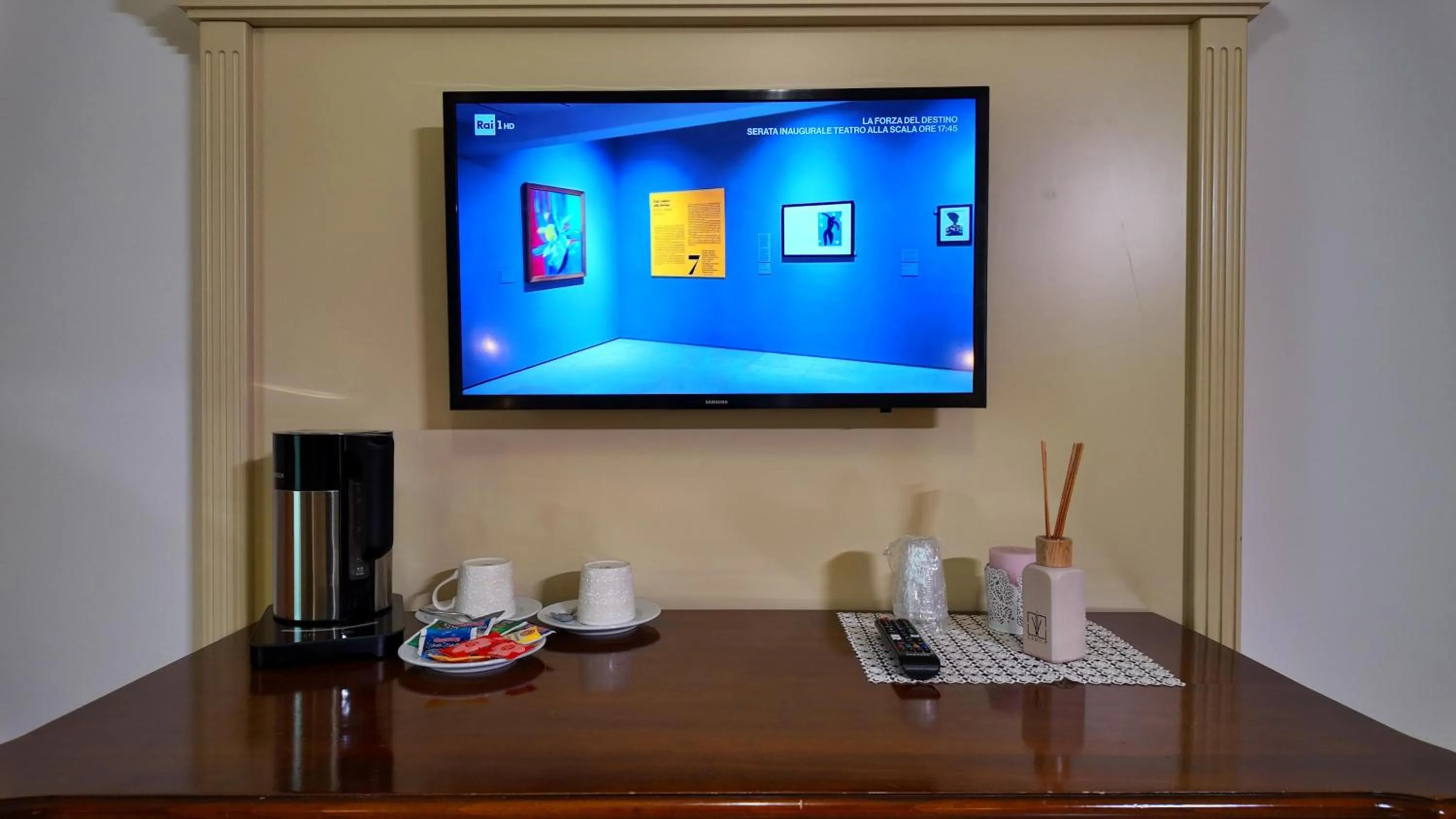 TV and multimedia in Regina di Saba - Hotel Villa per ricevimenti