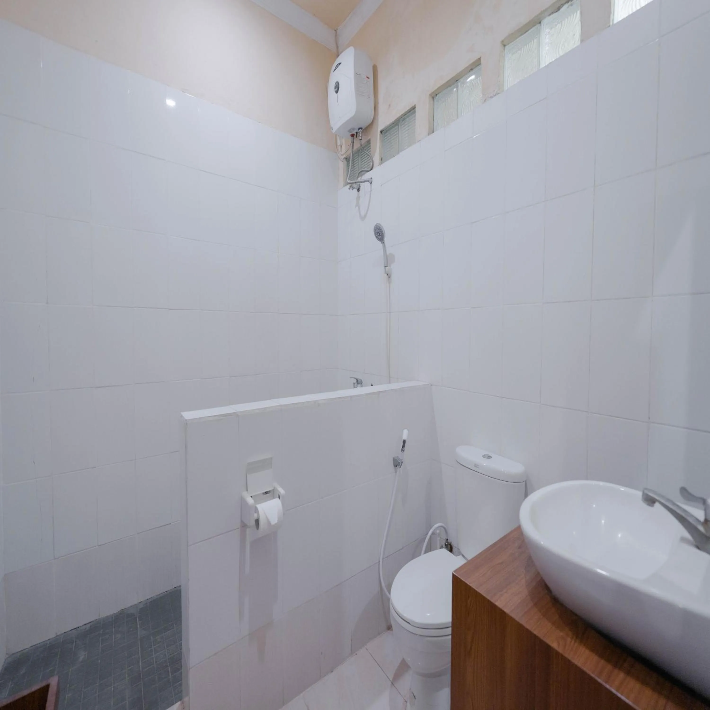 Bathroom in Urbanview My Home One Gili Trawangan