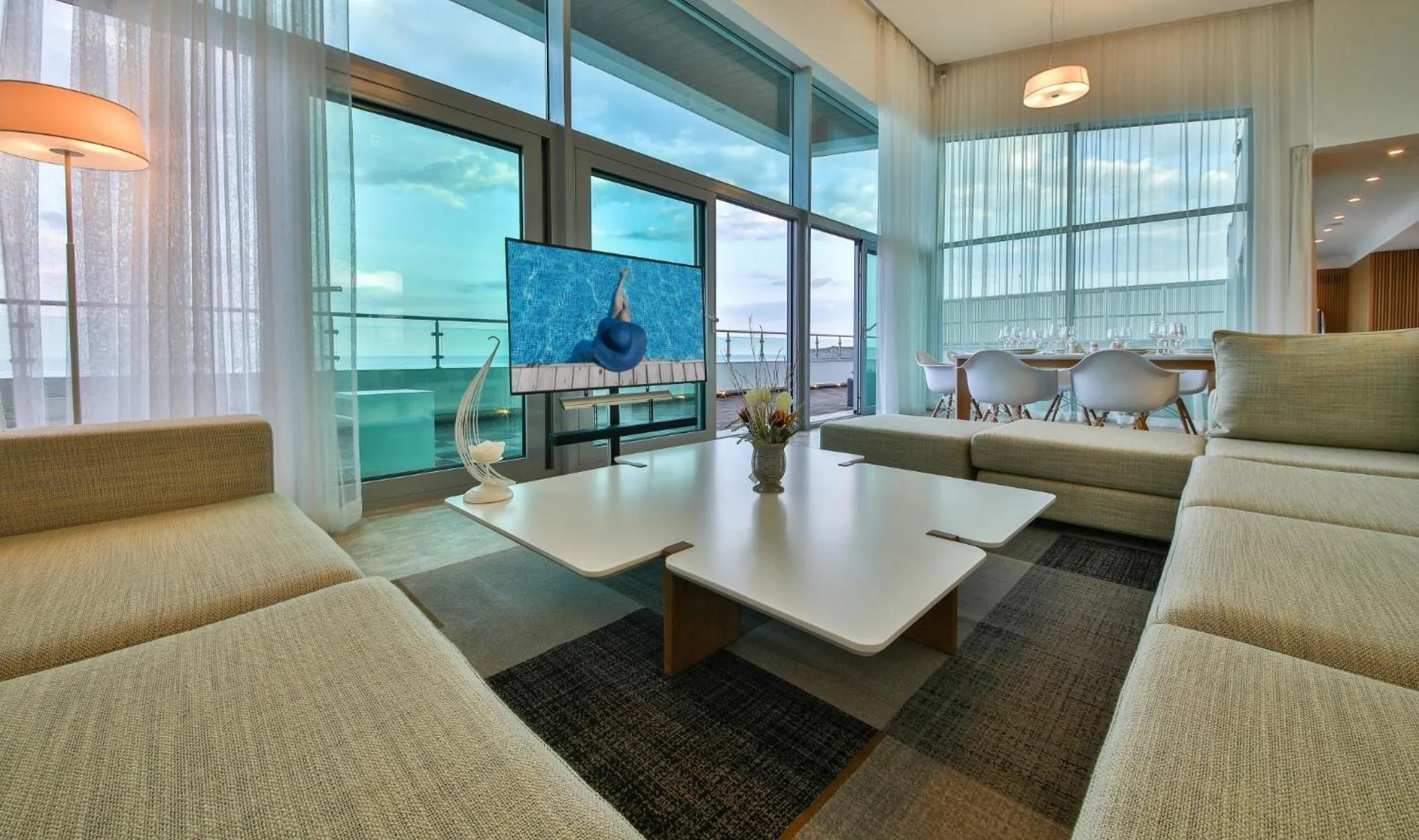 Day in Flamingo Grand Hotel & Spa