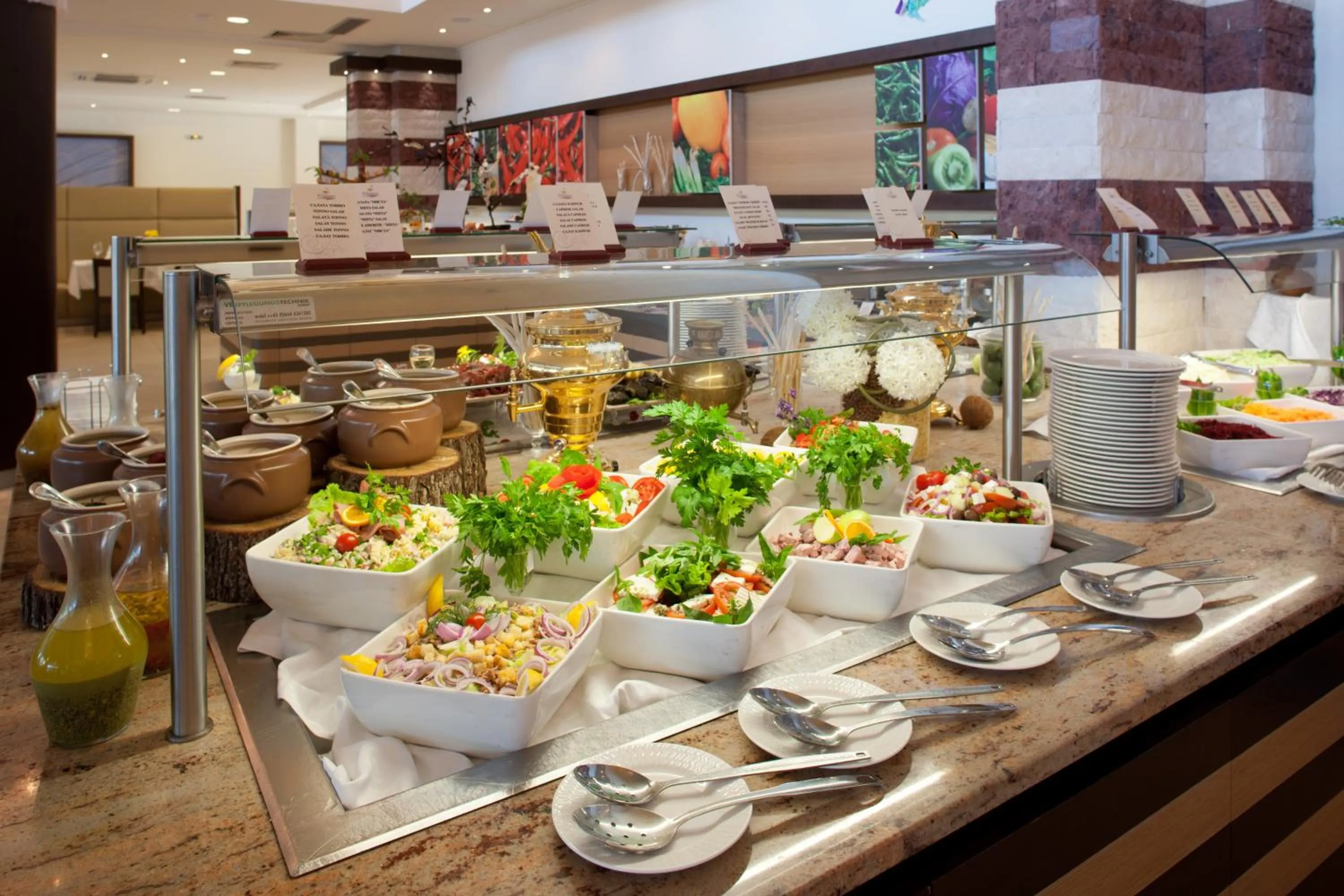 Restaurant/places to eat in Flamingo Grand Hotel & Spa