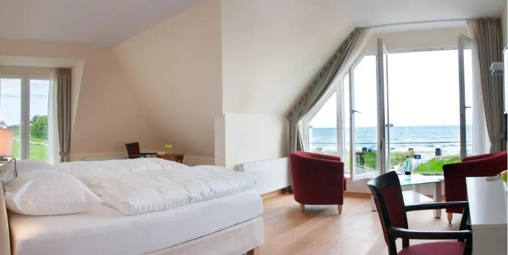 Photo of the whole room in Hotel Haus am Meer