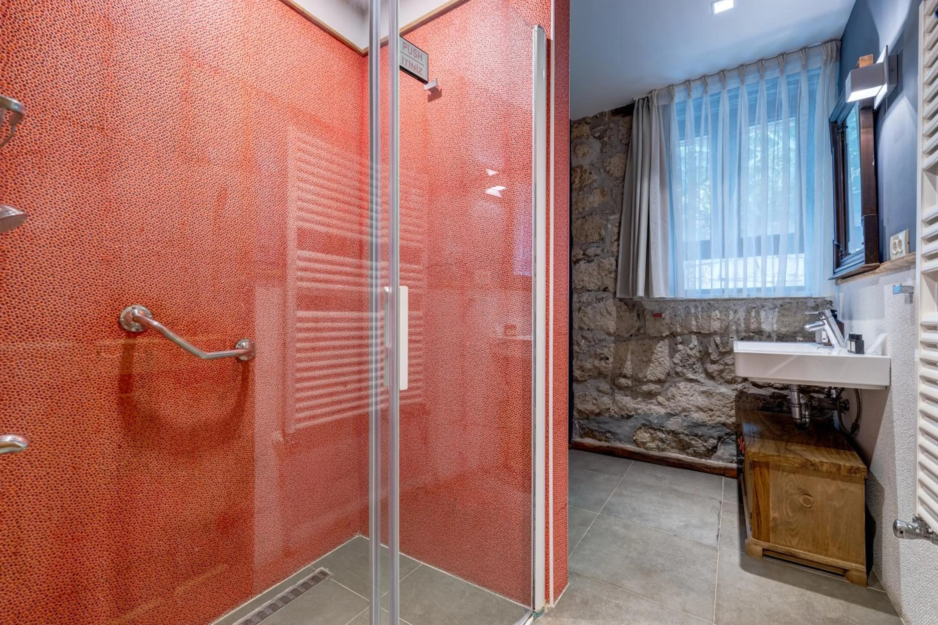 Bathroom in Sakin Ev