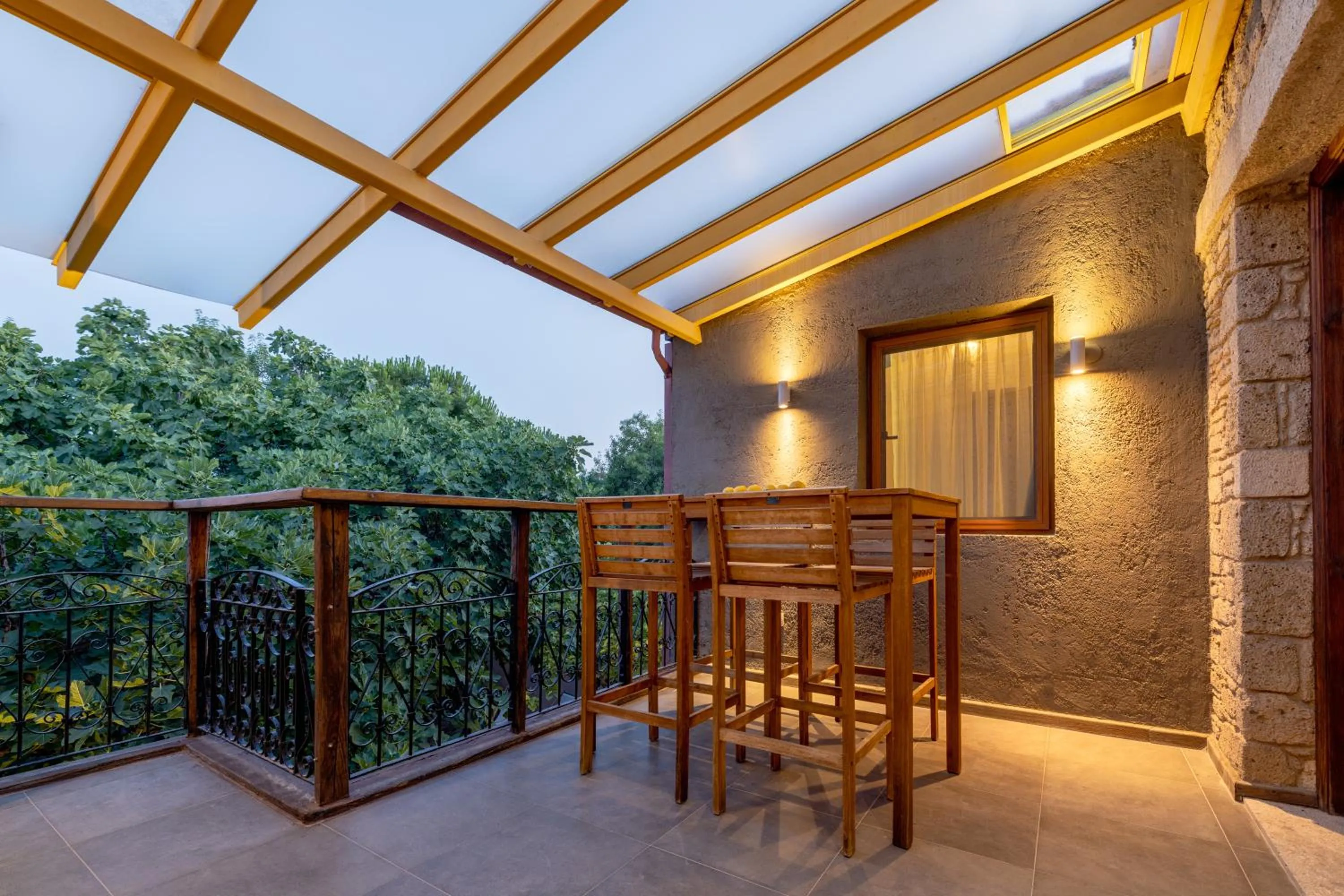 Seating area in Sakin Ev