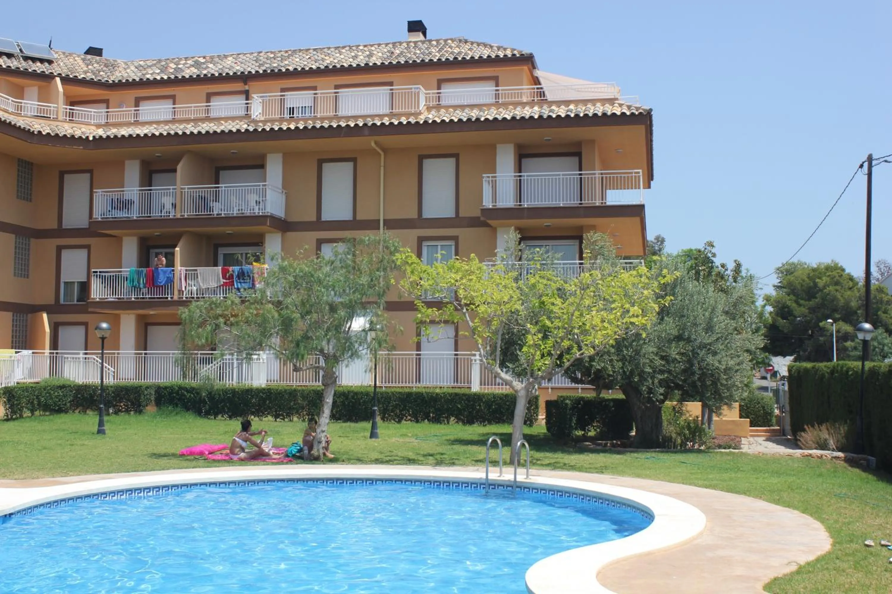 Property building in Apartamentos Bovalar Casa Azahar