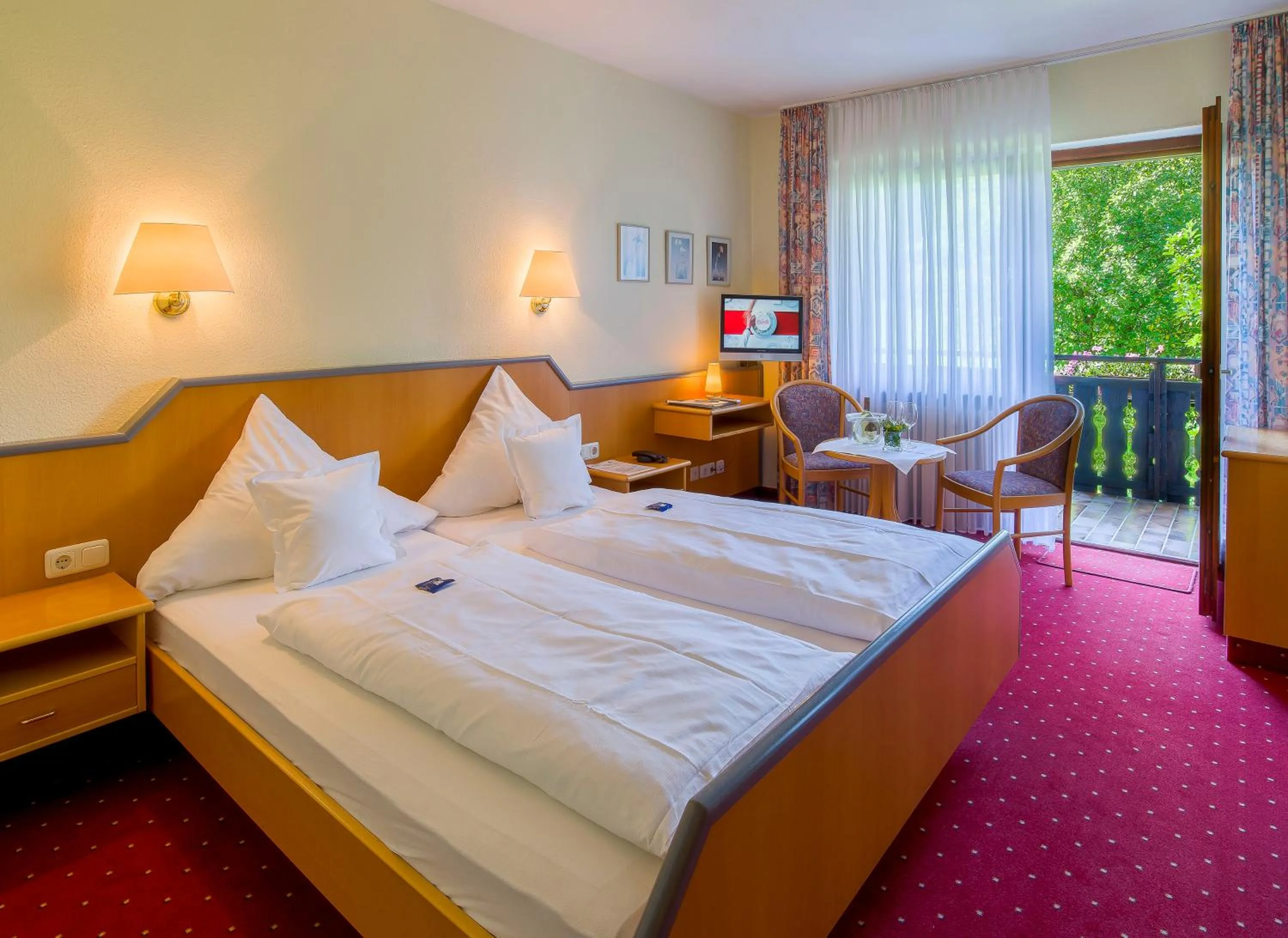 Restaurant/places to eat, Bed in Gasthof & Landhotel Ohrnbachtal