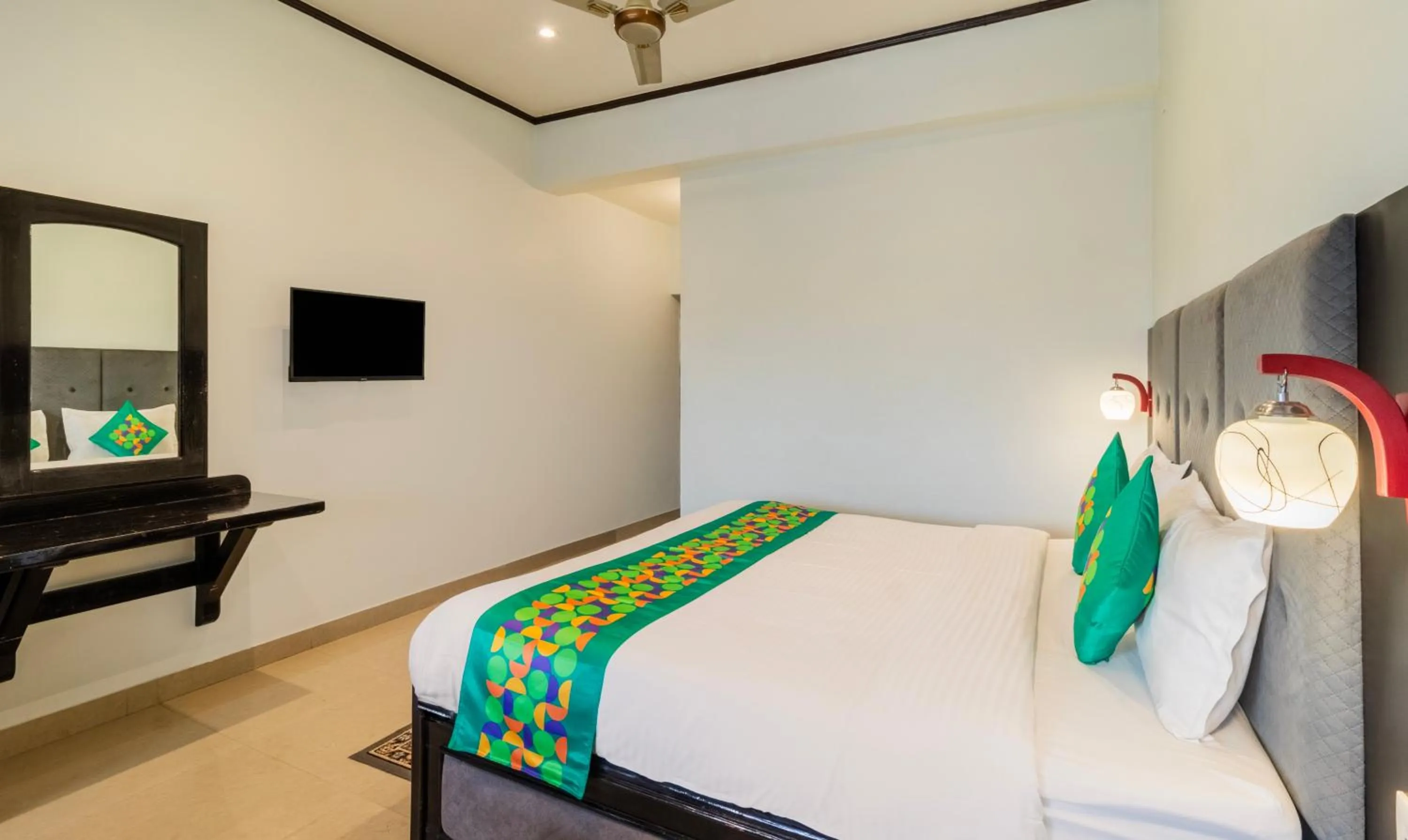 Bedroom, Bed in Treebo Spring Birds - Kainchi Dham