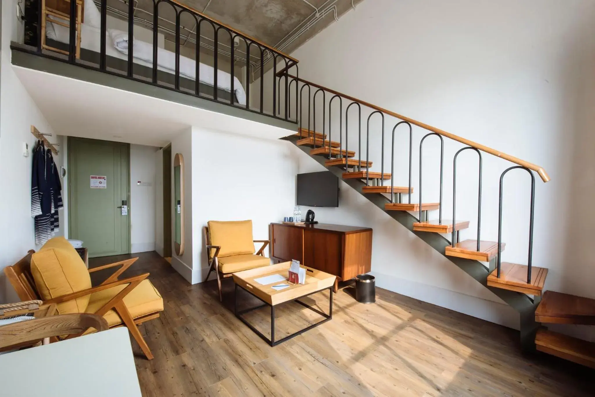 Junior Suite Room in Hotel Monopoli Junior Suite Room in Hotel Monopoli